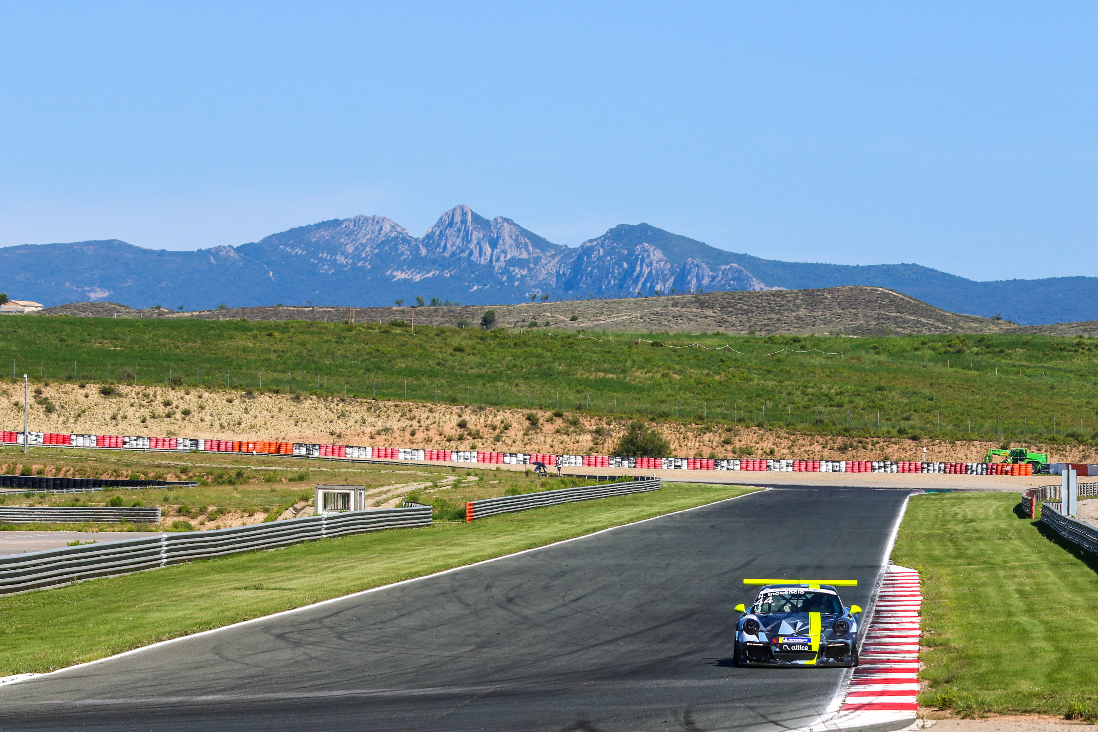 44  - Nuno Inocêncio (PRT) - Porsche 911 GT3 Cup - 991.1 - Porsche Sprint Challenge Iberica - NAPA Racing Weekend 2023, July 24/25 2023, Navarra Spain - Photo Edu Almeida / Zoom Motorsport