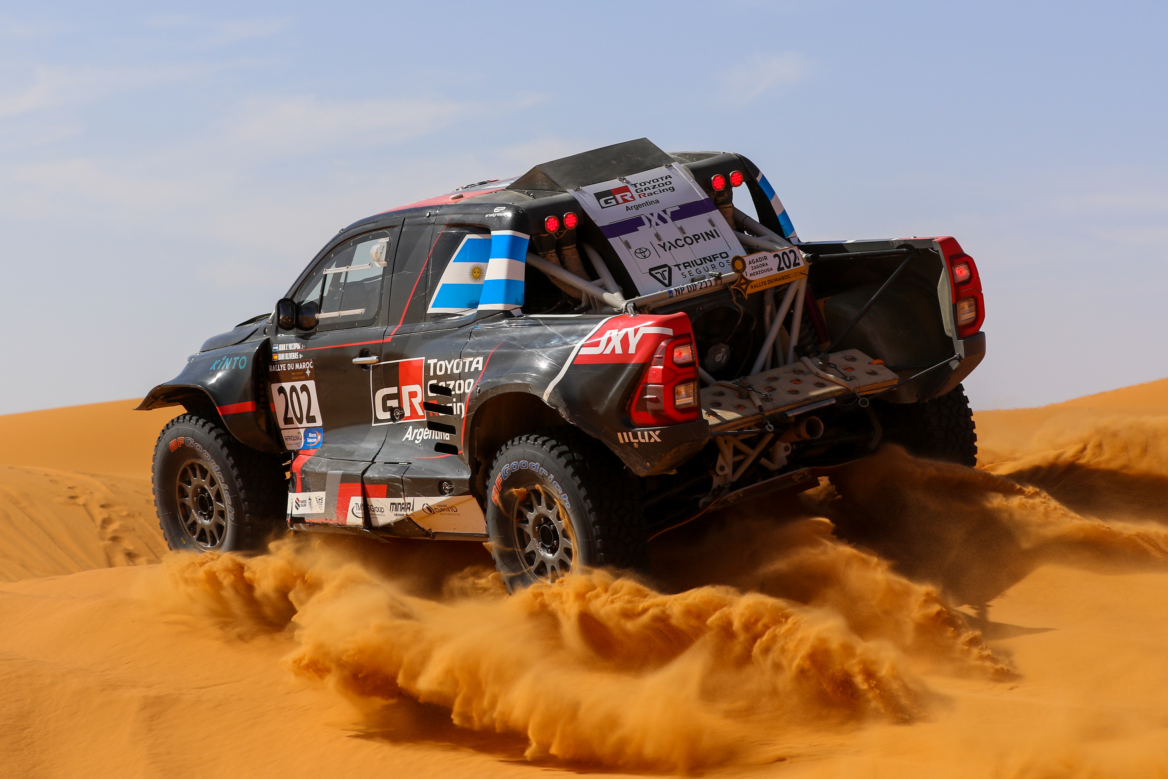 202 - Juan Cruz Yacopini (ARG) / Daniel Oliveras Carreras (ESP) - Overdrive Racing - Toyota Hilux Overdrive - Rallye du Maroc 2023, October 18 2023, Merzouga Morocoo - Photo Edu Almeida / Photos Dakar