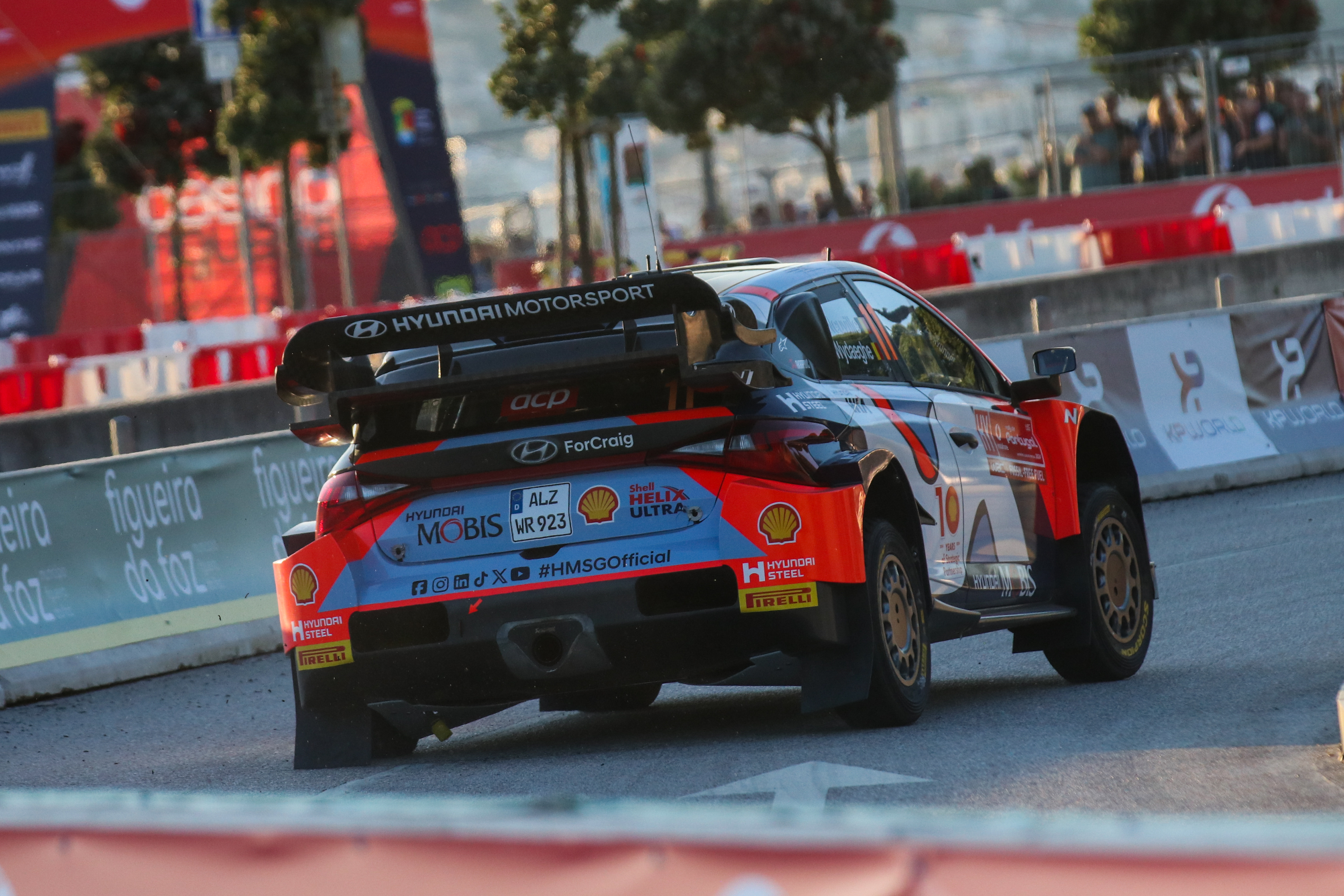 11 - Tierry Neuville (BEL) / Martijn Wydaeghe (BEL) - Hyundai Shell Mobis World Rally Team - Hyundai i20N Rally1 Hybrid - WRC Portugal 2024, May 12, Figueira da Foz Portugal - Photo Edu Almeida / Zoom Motorsport 
