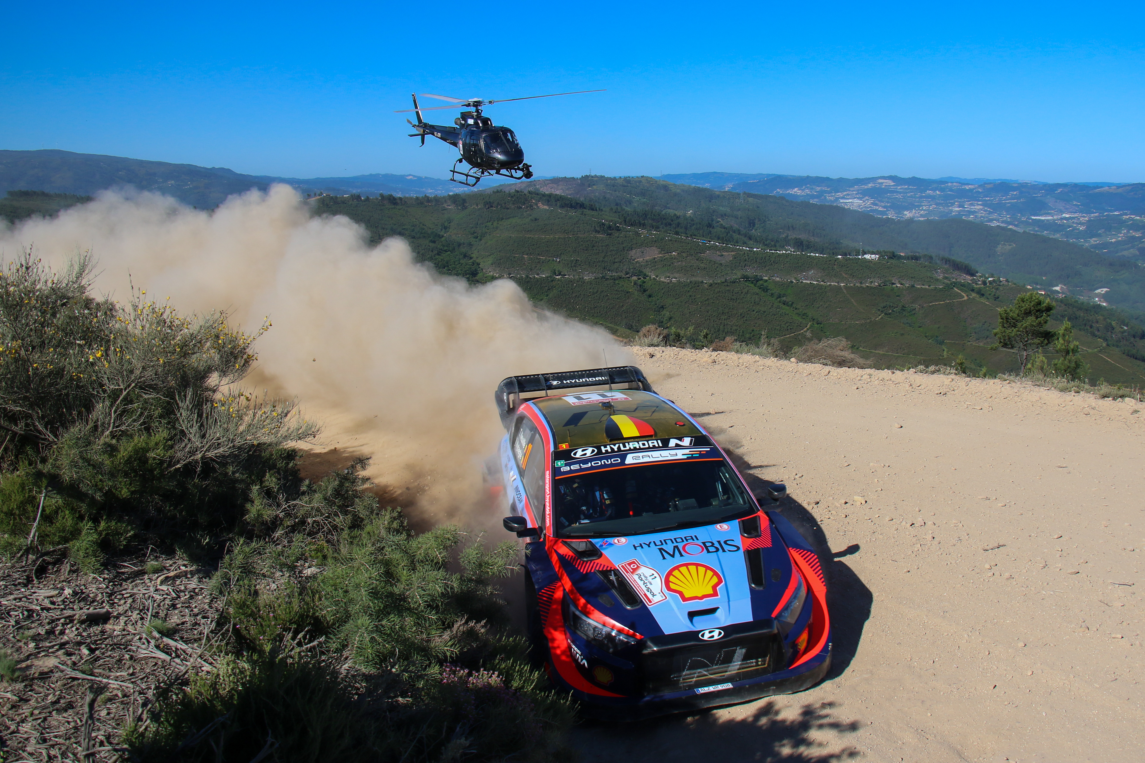 11 - Thierry Neuville (BEL) / Martijn Wydaeghe (BEL) - Hyundai Shell Mobis World Rally Team - Hyundai i20N Rally Hybrid - WRC Portugal 2023, May 12 2023, Lousã Portugal - Photo Edu Almeida / Zoom Motorsport 