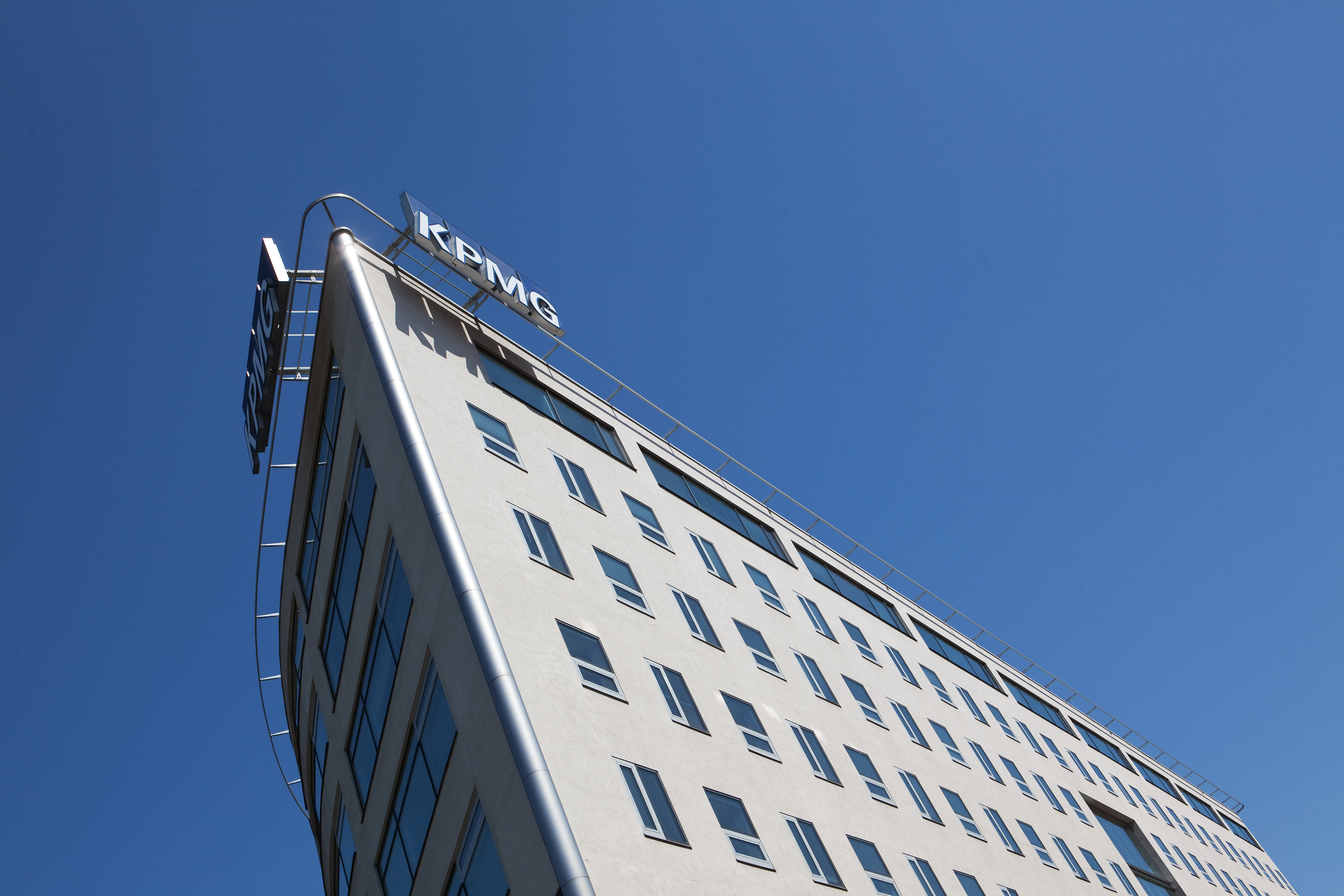 KPMG