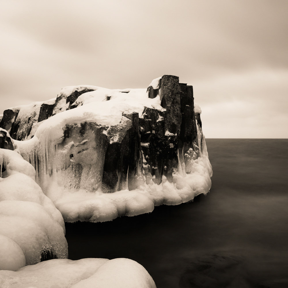 Hovering Basalt, Grand Marais, MN