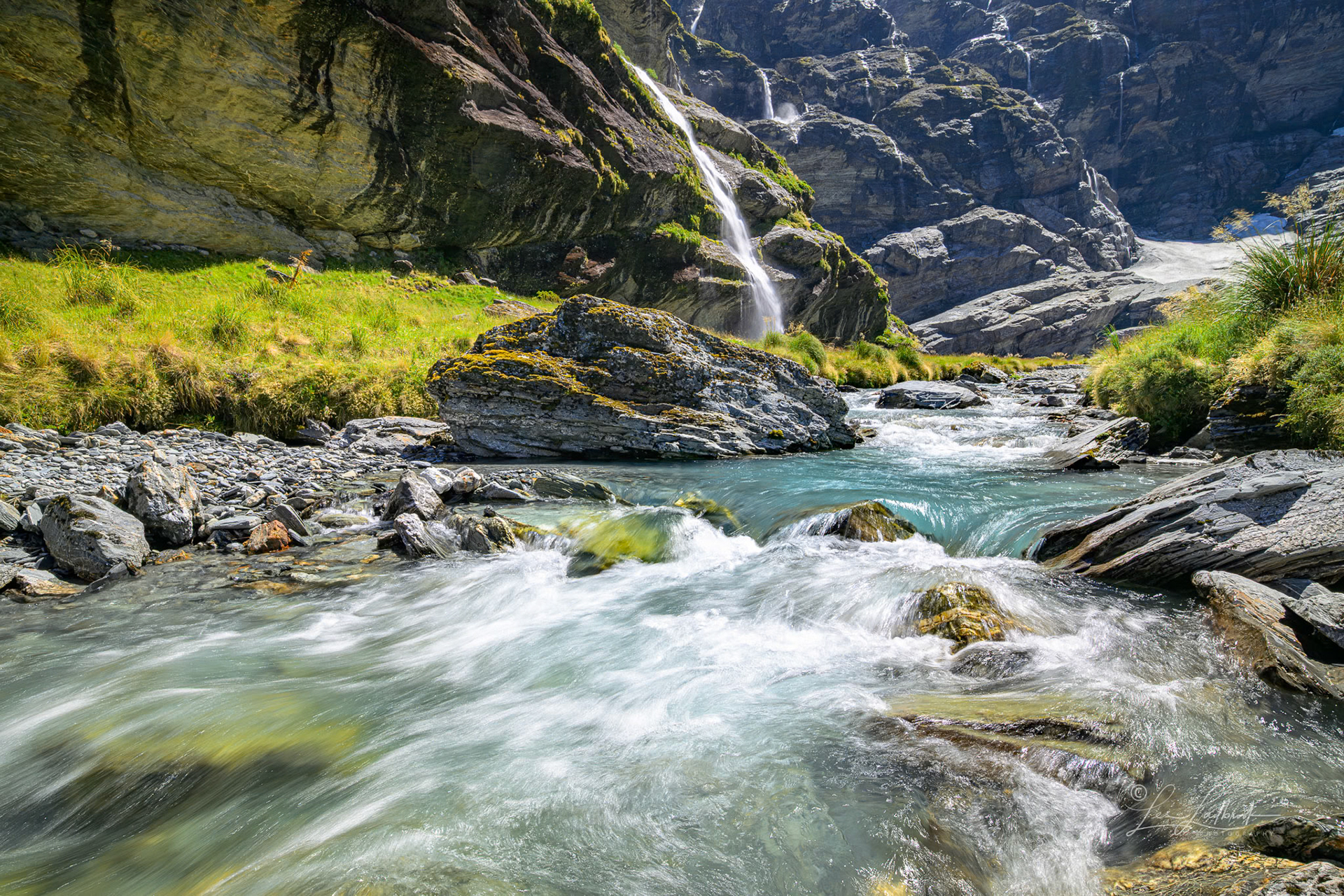 Flowing waters #1.