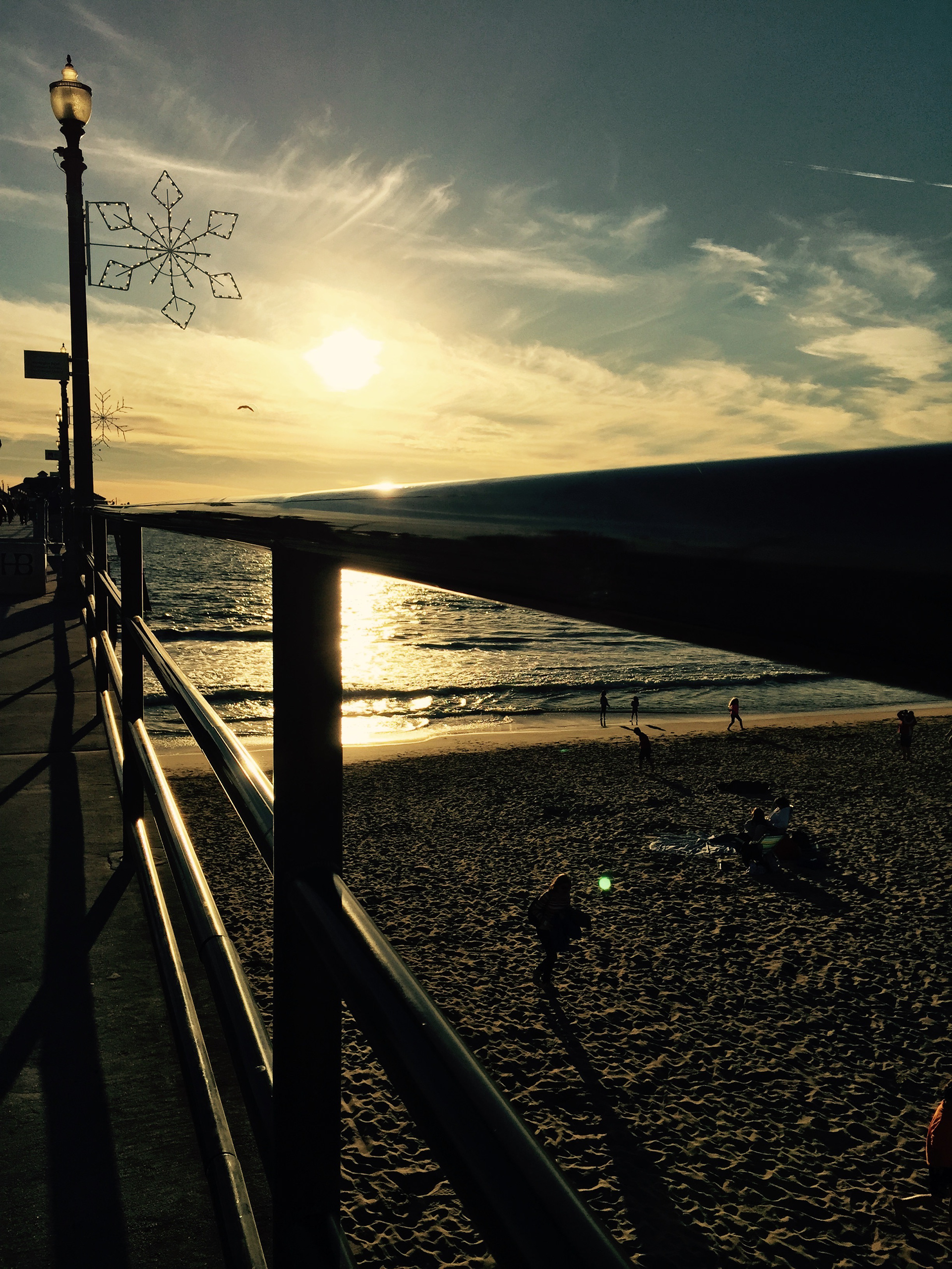 Chillin (HB Pier)