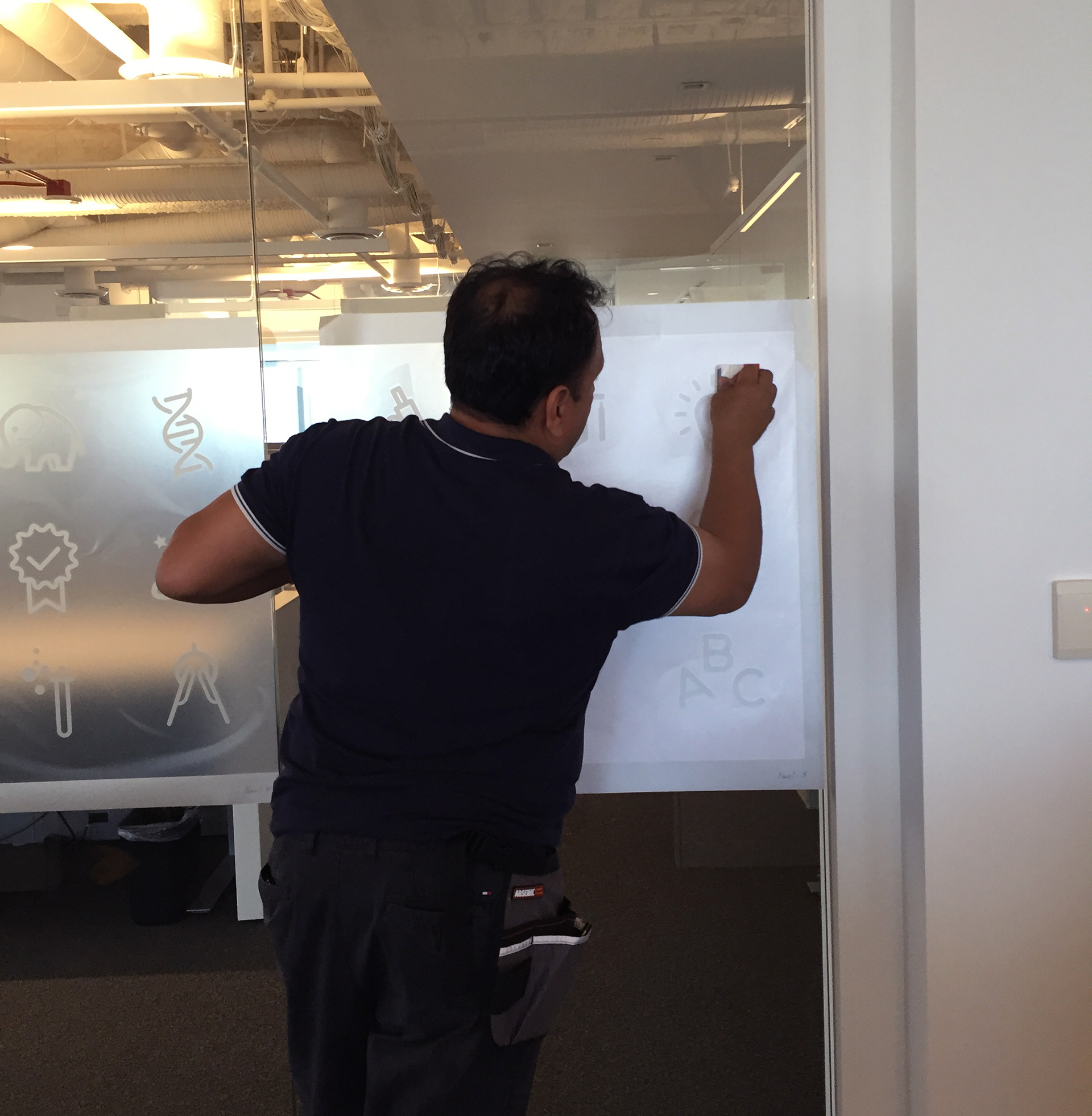 FROSTED VINYL WALL DECAL, INSTALLATION