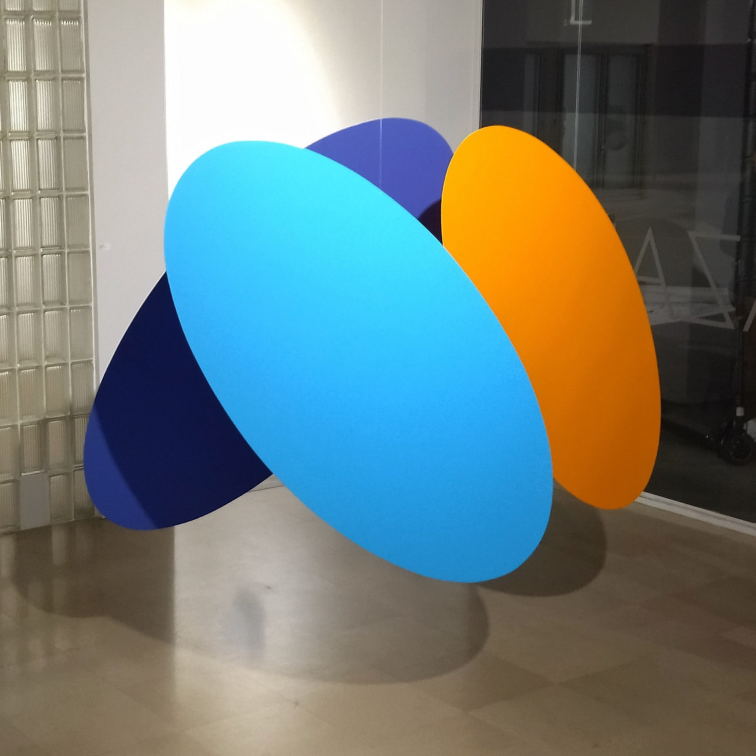 "Yguesbou", Acrylique sur MDF, suspension,  130 x 200 x 200 cm, 2022