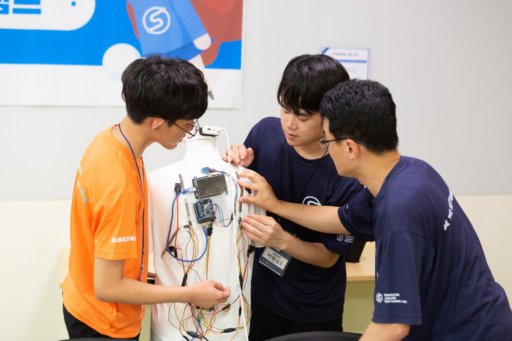 Samsung Junior Software