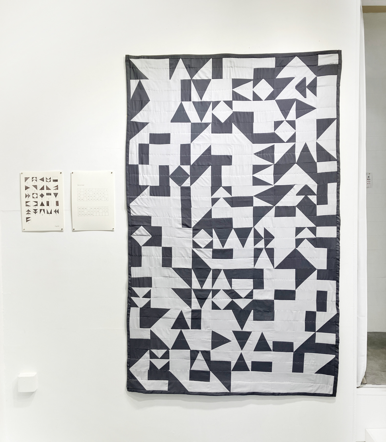 4.  『Language Quilt #4』 / Fabric, thread, cotton, paper, watercolor / サイズ可変 / 2025 / ¥80,000