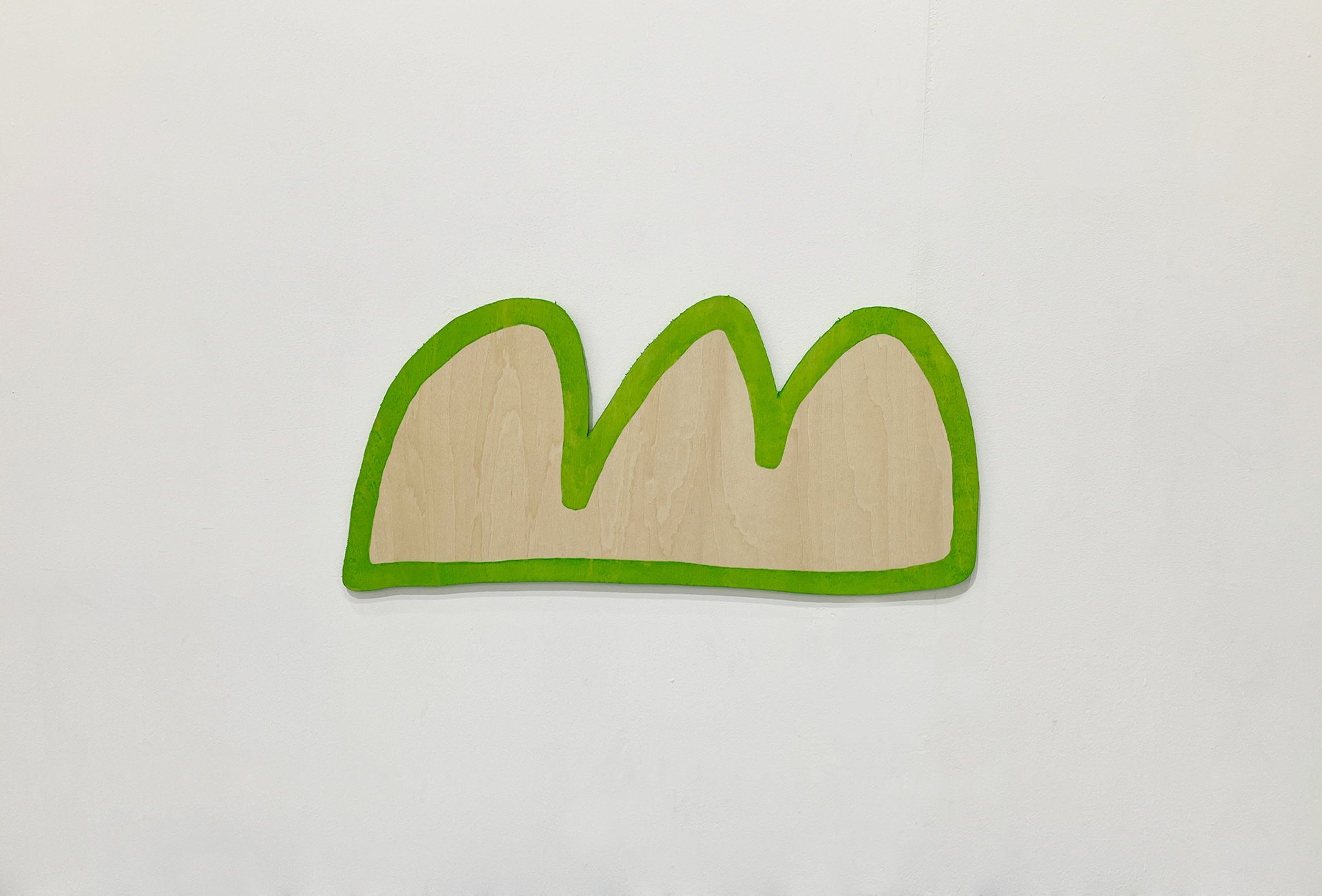 16. 「YA/MA」 / アクリル絵具、ジェルメディウム、膠、ベニヤ板 / 394×180mm / 2026 / ¥5,500