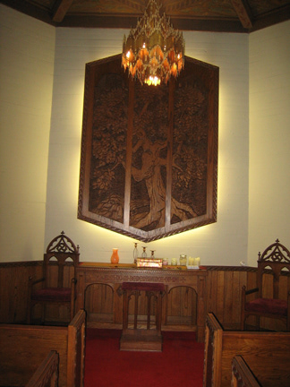 location interior under normal lighting
