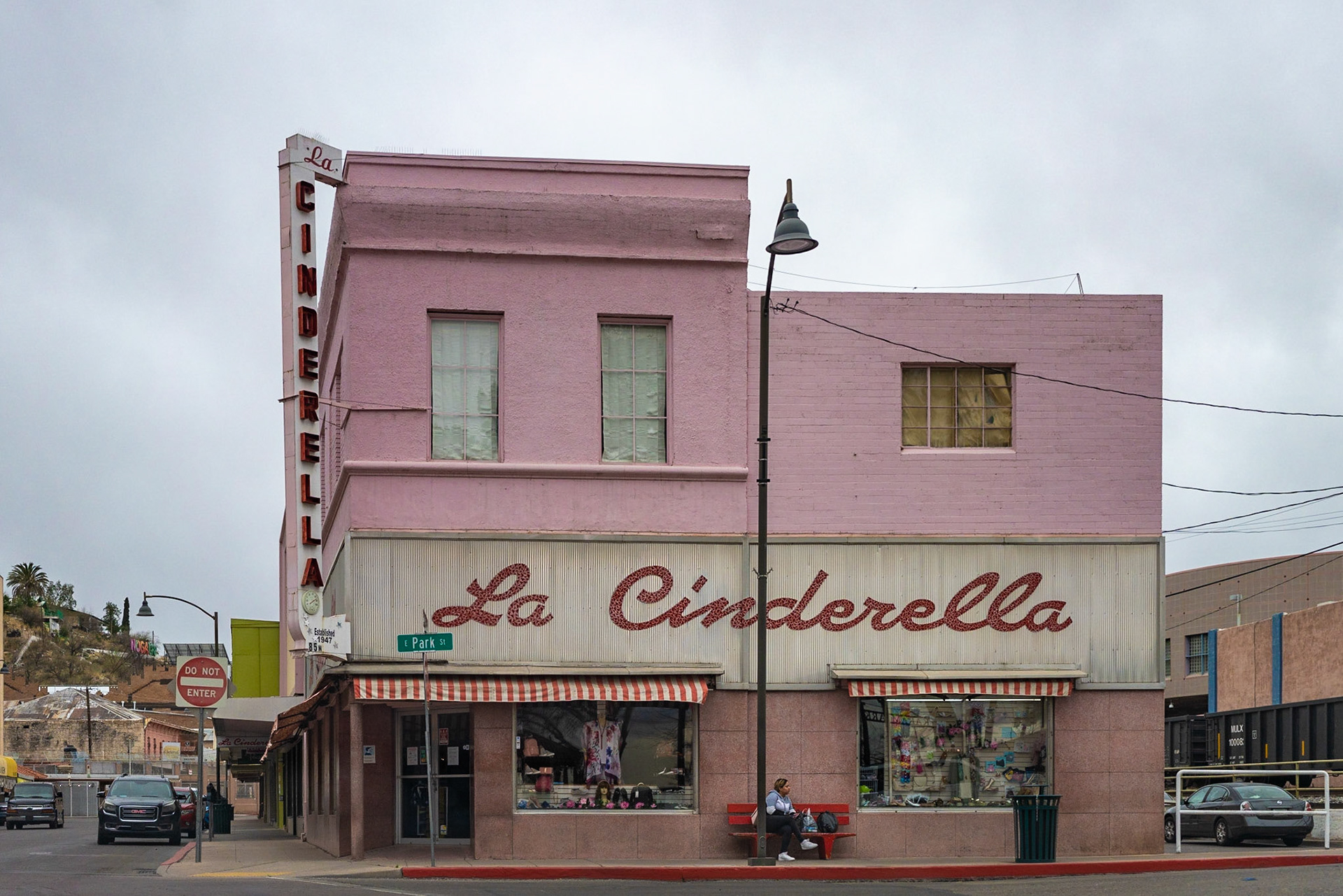 With the closing of the US-Mexica border at Nogales, AZ business struggle to stay open.