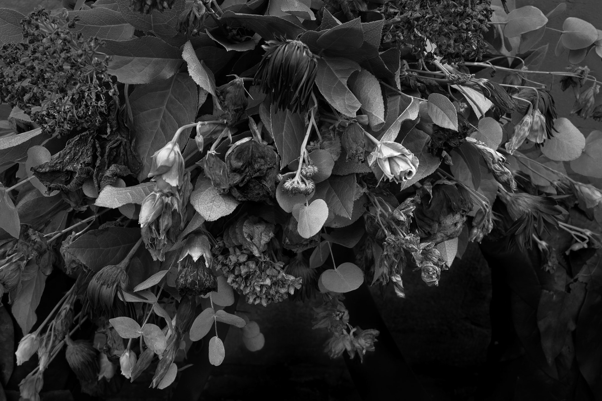 Withered Memorial bouquet - NL