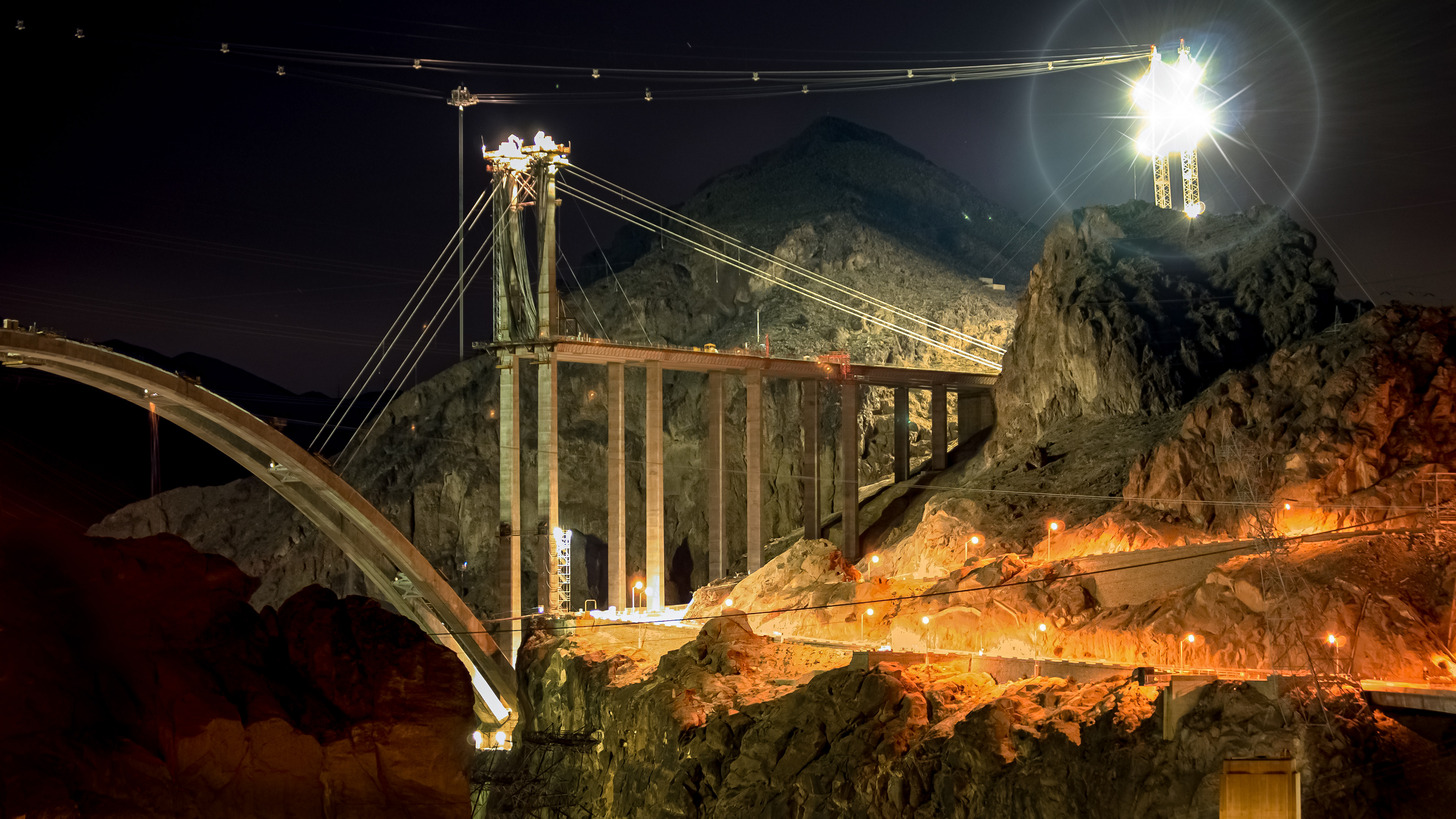 Hover Dam Bypass Construction August 2009