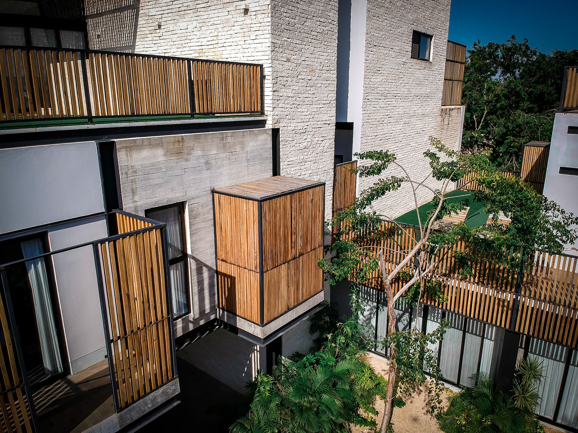 DCIM/PANORAMA/100_0030/DJI