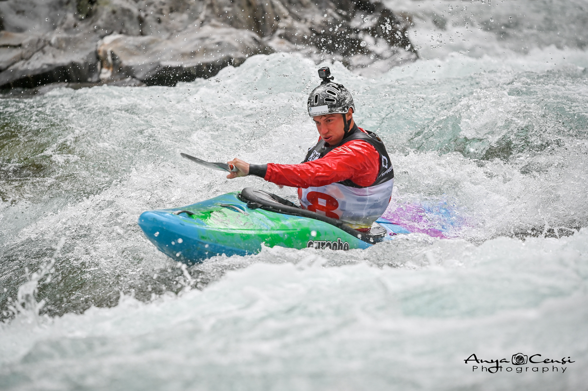 Kayak-247