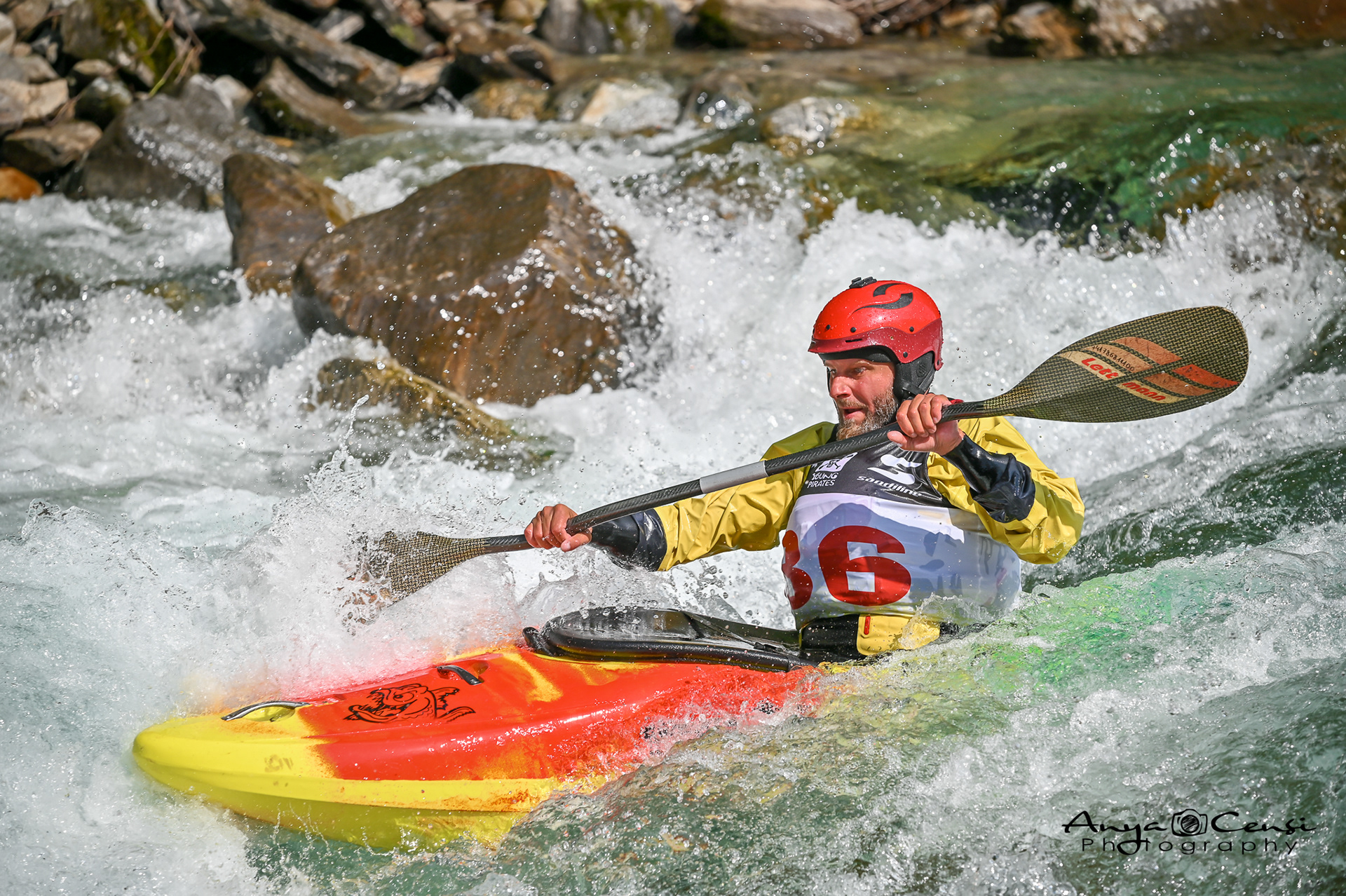 Kayak-104