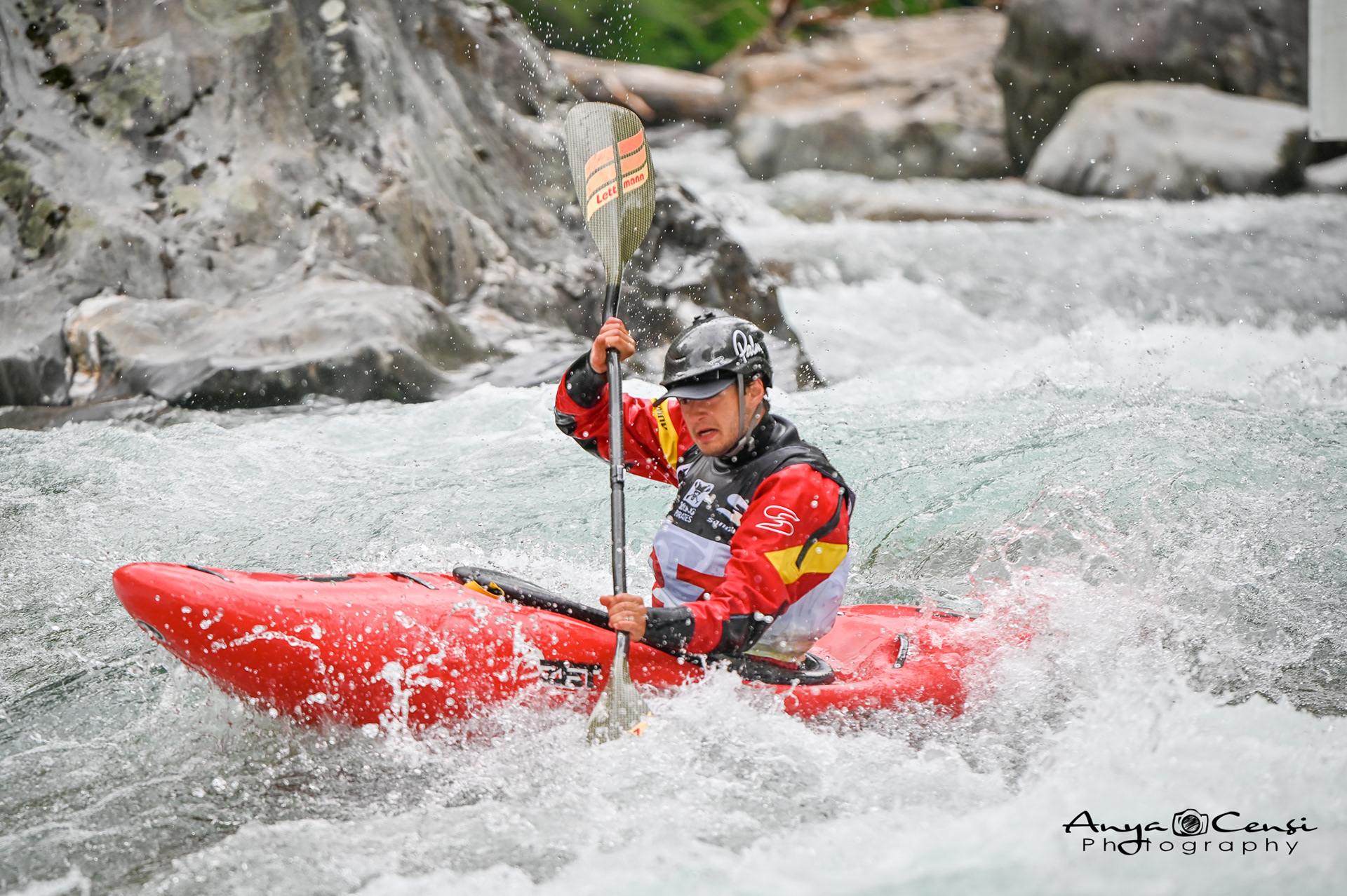 Kayak-220