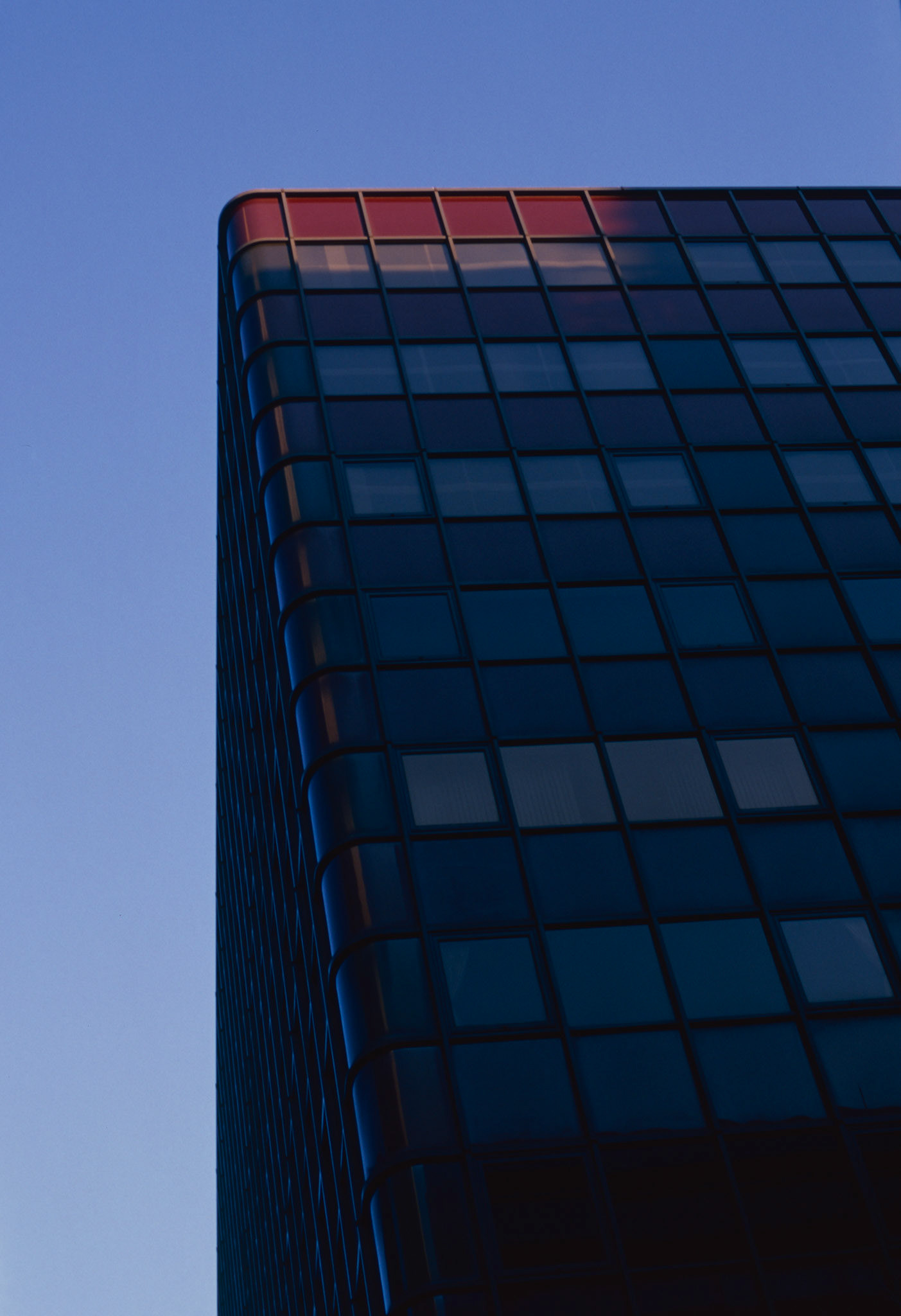 Yurakucho Building (1966)