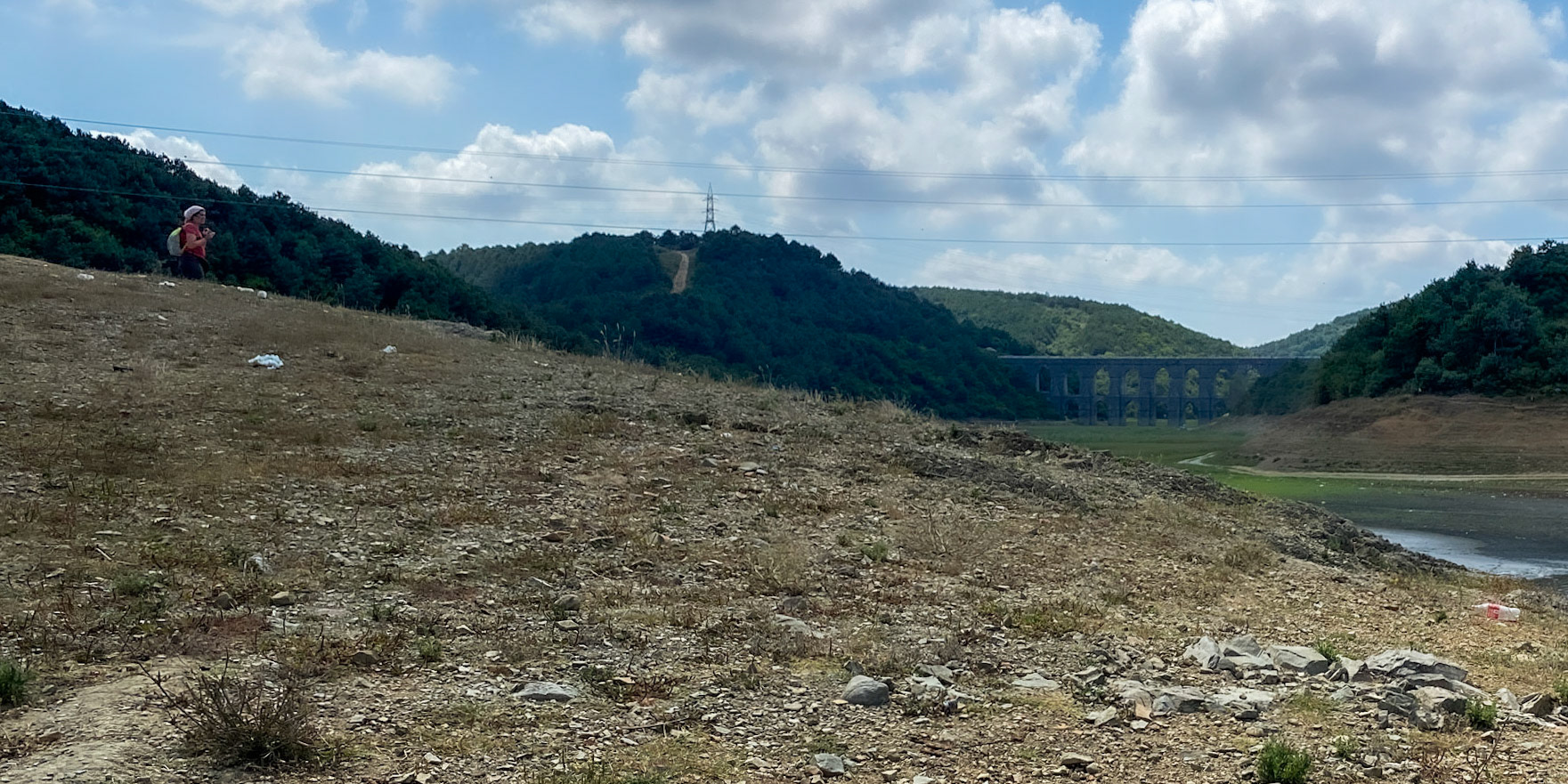 Güzelce aqueduct: seen from the east