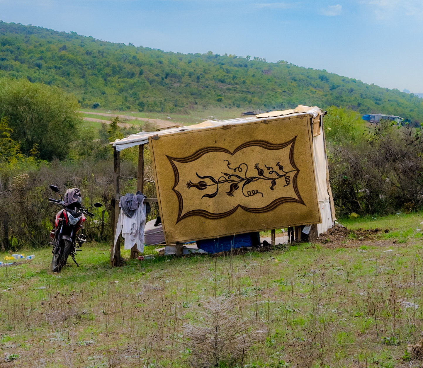 Yahudiköy moor: handmade caravan