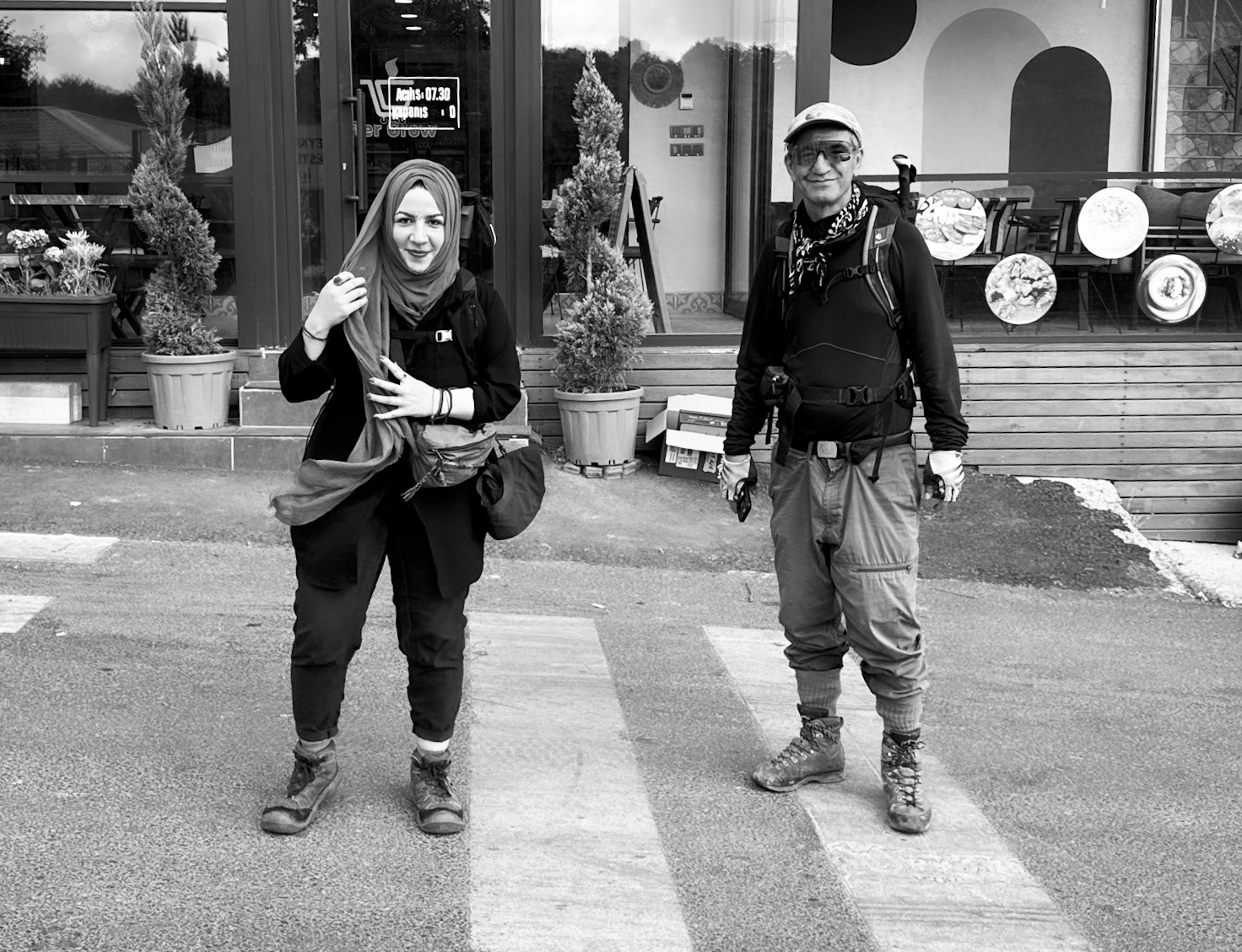 Zerzevatçı: Khalila &amp; Mustafa