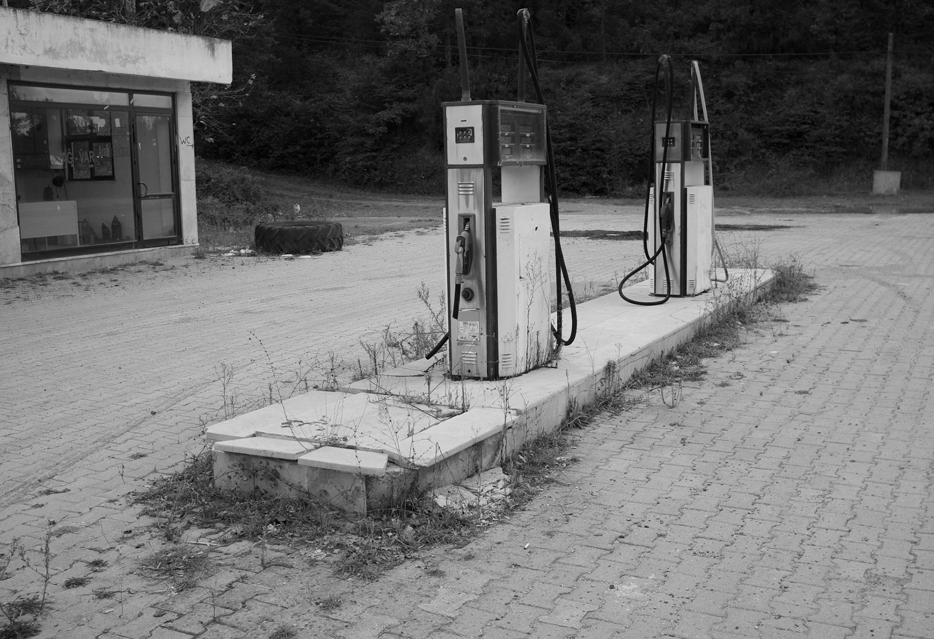 Bozhane: abandoned filling-station.