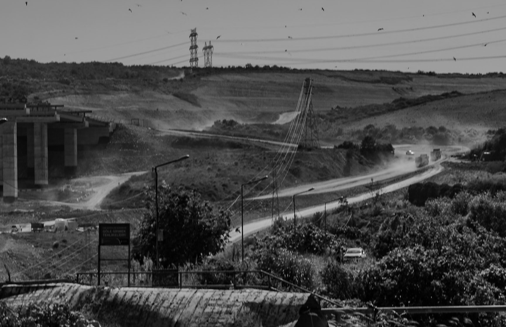 Sazlıdere dam: motorway construction (just what Istanbul needs...)