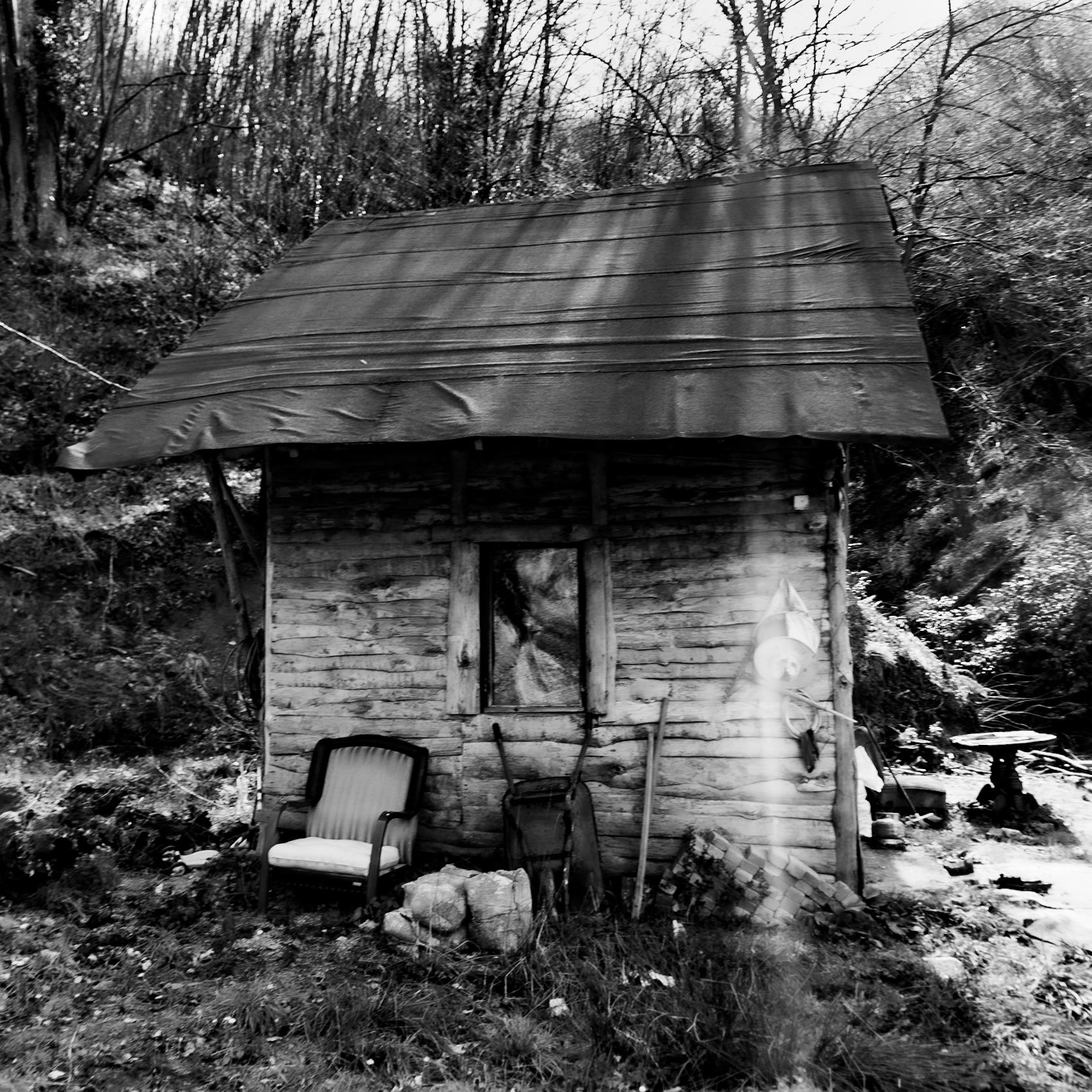 between Mahmut Şevket Paşa and Alibahadır: a hut