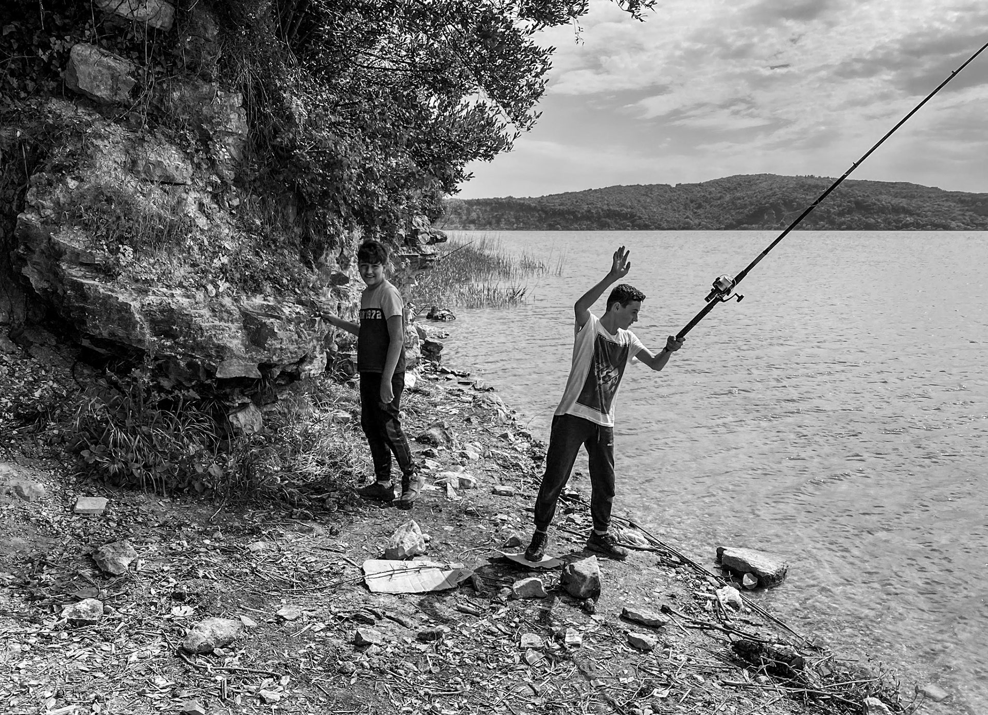 Trikos fort: boy fishers