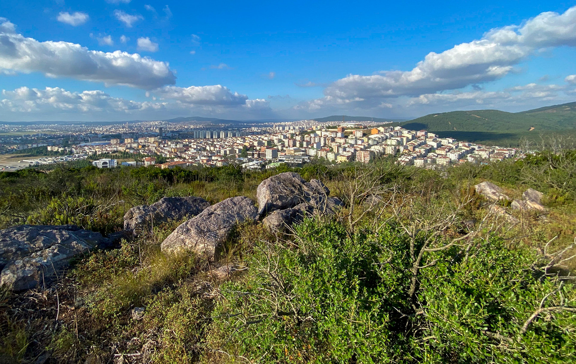 Ortadaǧ large hill: view northwest (I think)