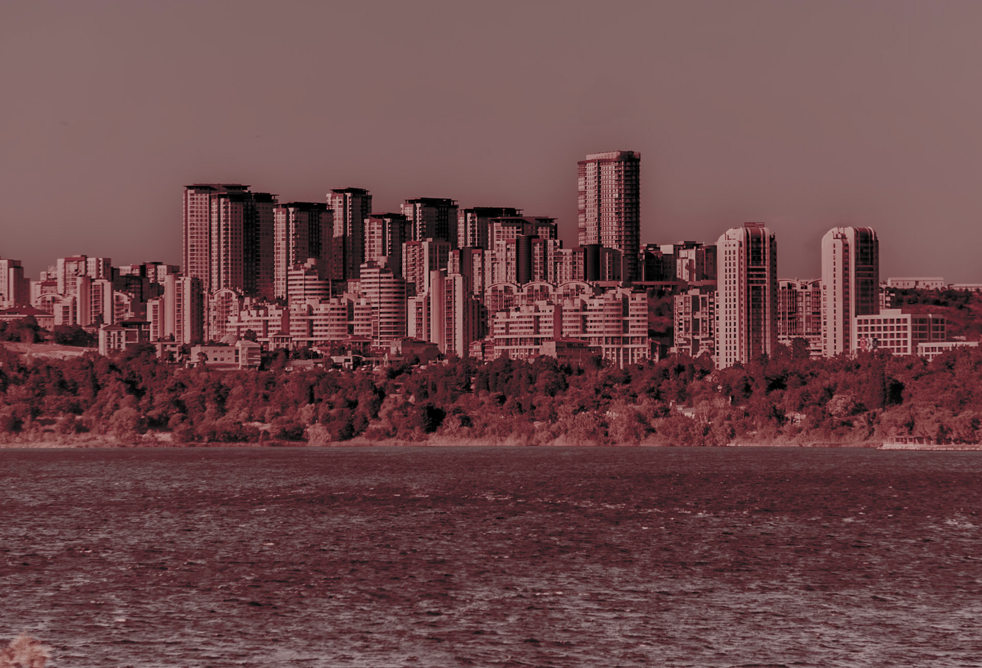 between Bathonea south and mid: looking east towards Bosphorus City