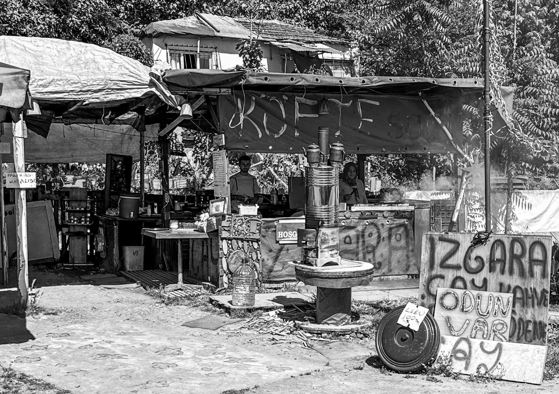 Şamlar village: a confusion of signs