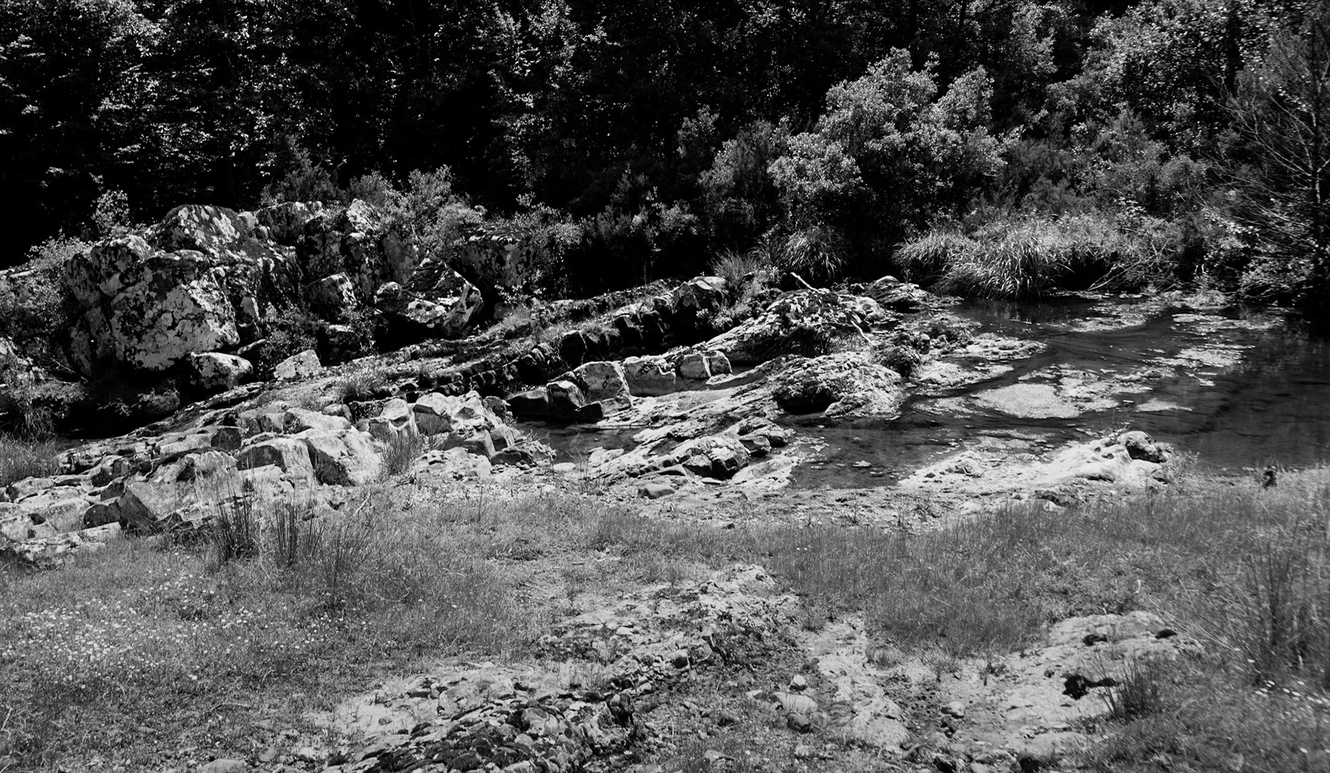 Sığırlık gorge: jagged rock