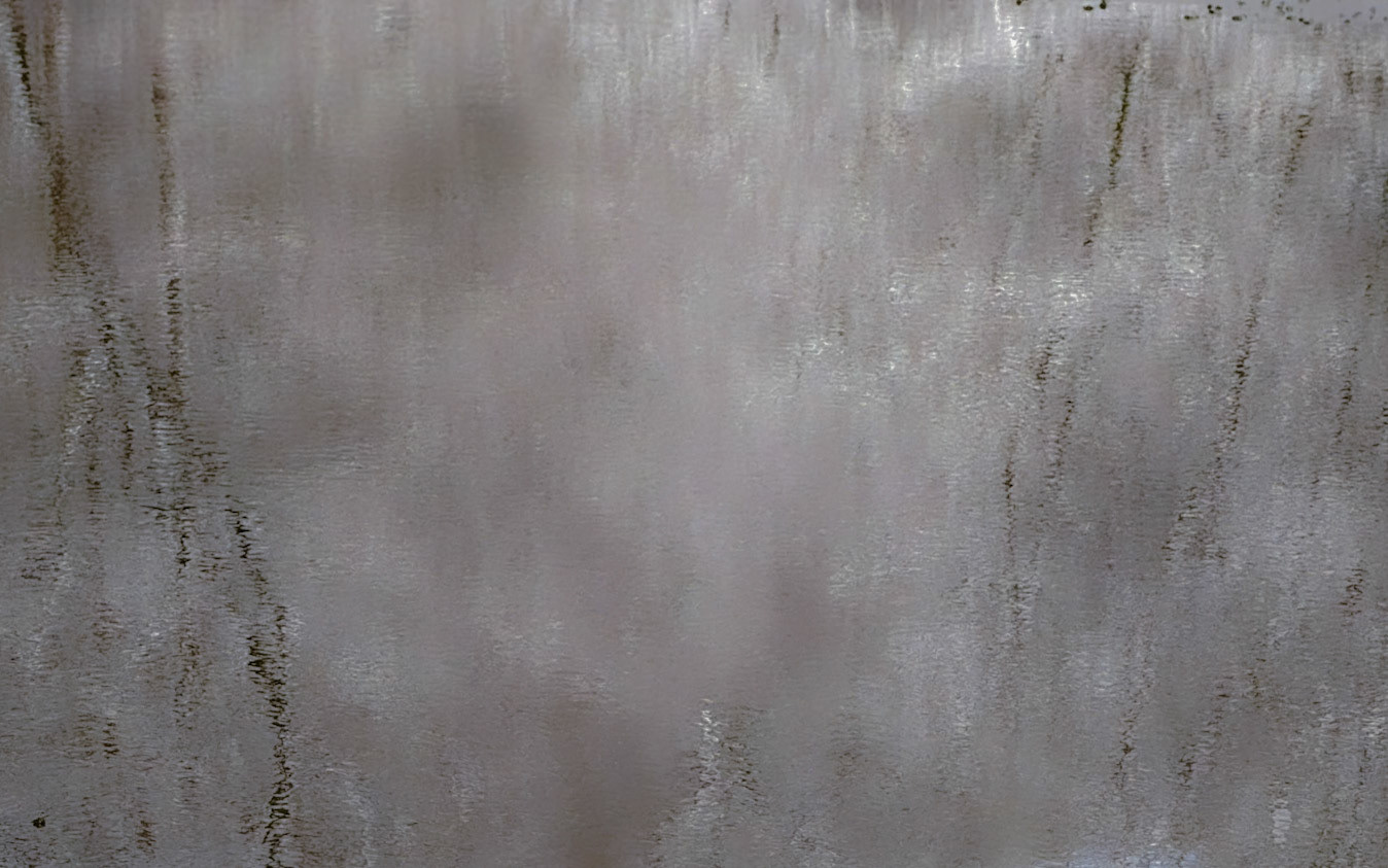 Valide Sultan reservoir: almost abstracted reflections