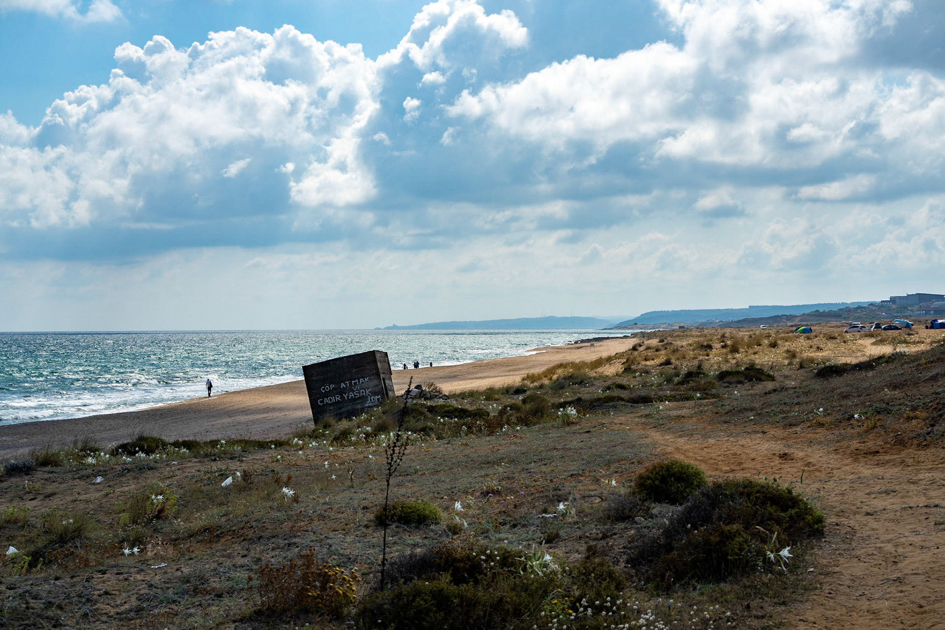 Sahilköy eastern beach: sand lillies &amp; 1st world war bunker