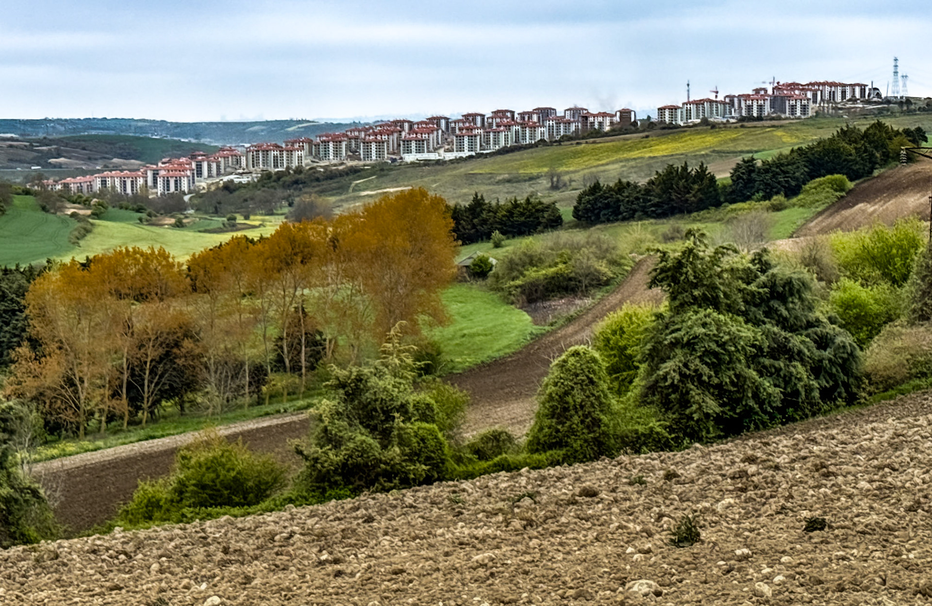 between Terkos and Baklalı: the utterly awful new housing development between Baklalı and Boyalık