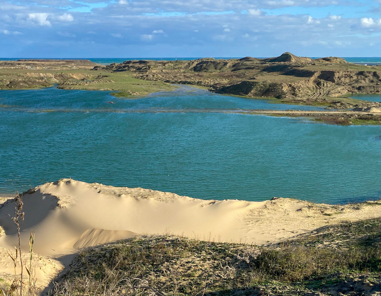 heading west from Akpınar: ponds