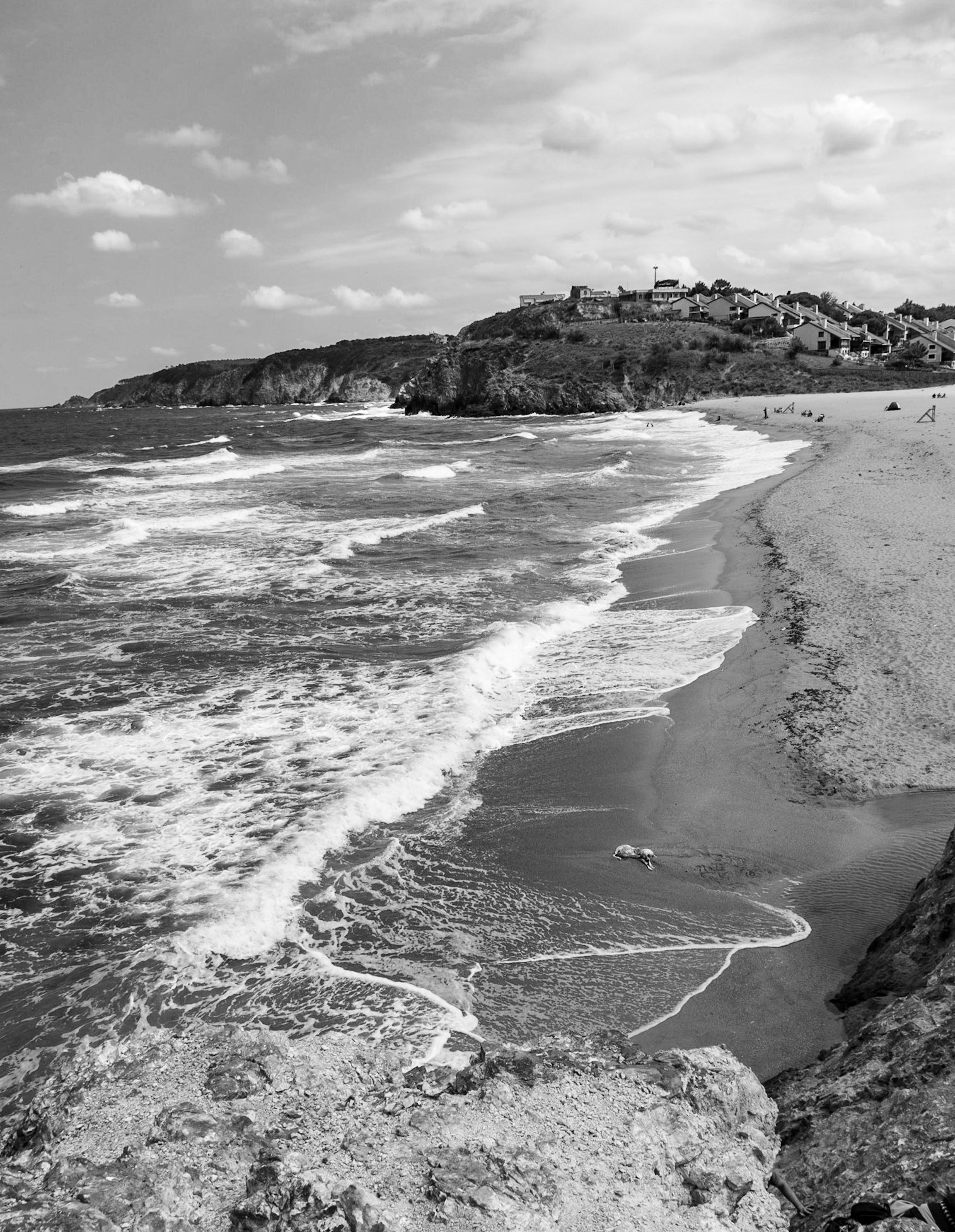 the beach between Kurna fishing hamlet and Kurna abandoned quarry: view from the west