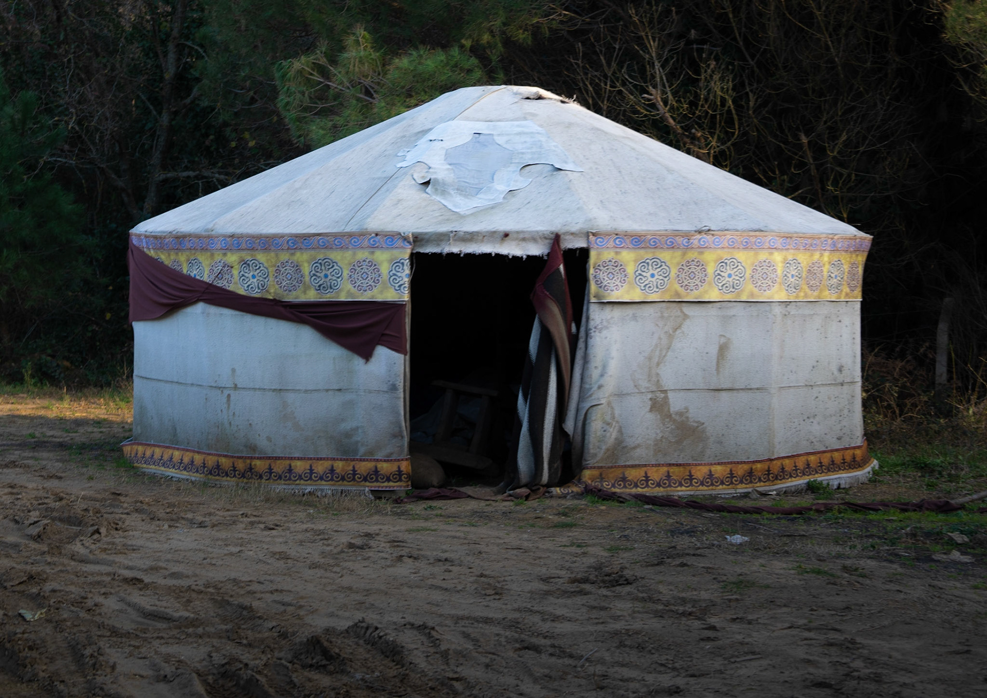 Riva filmset: yurt
