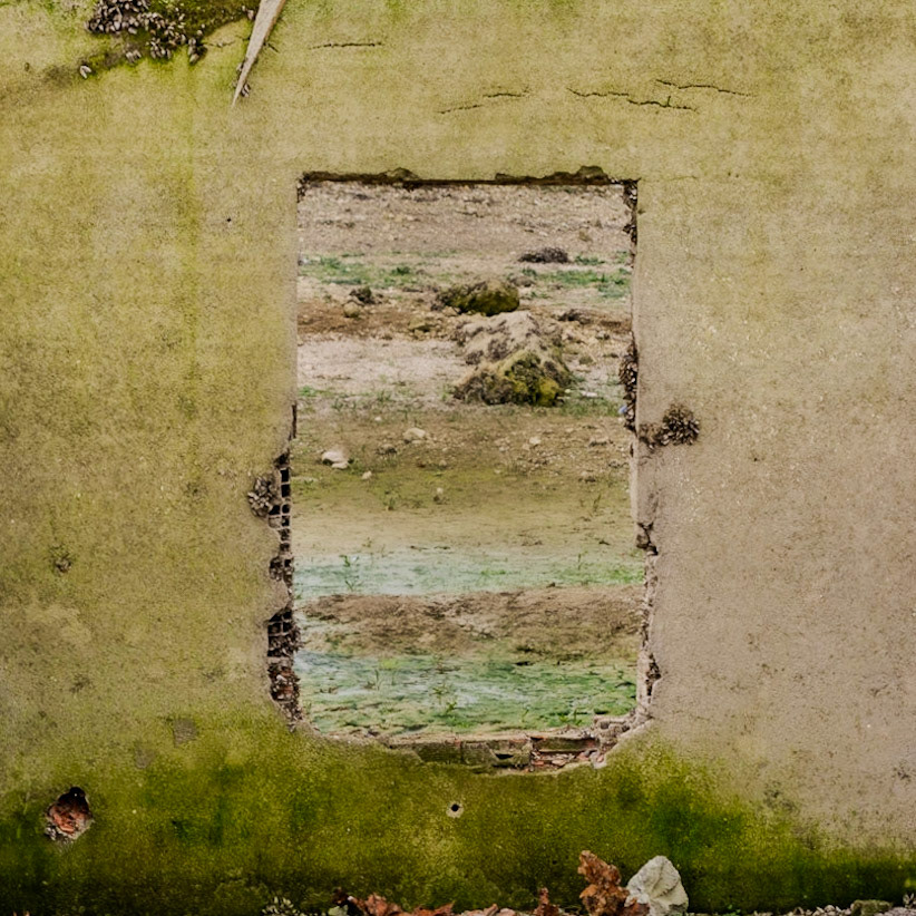 Şamlar: long-submerged ruin in the almost-dry Sazlıdere reservoir bed south of the village