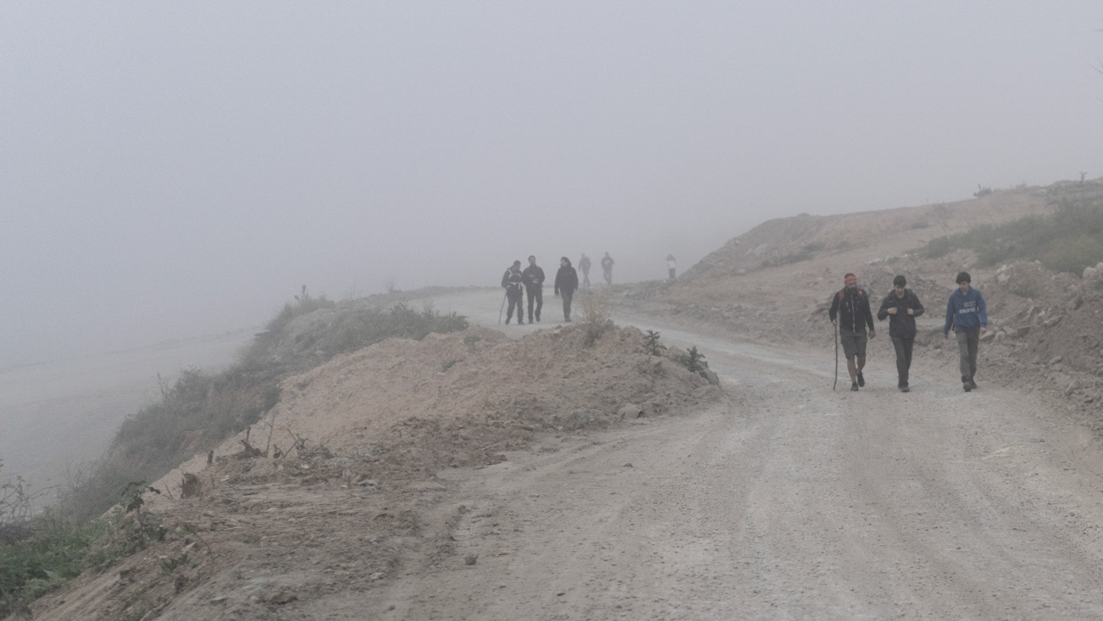 east of Deǧirmen reservoir: walking along the motorway under construction