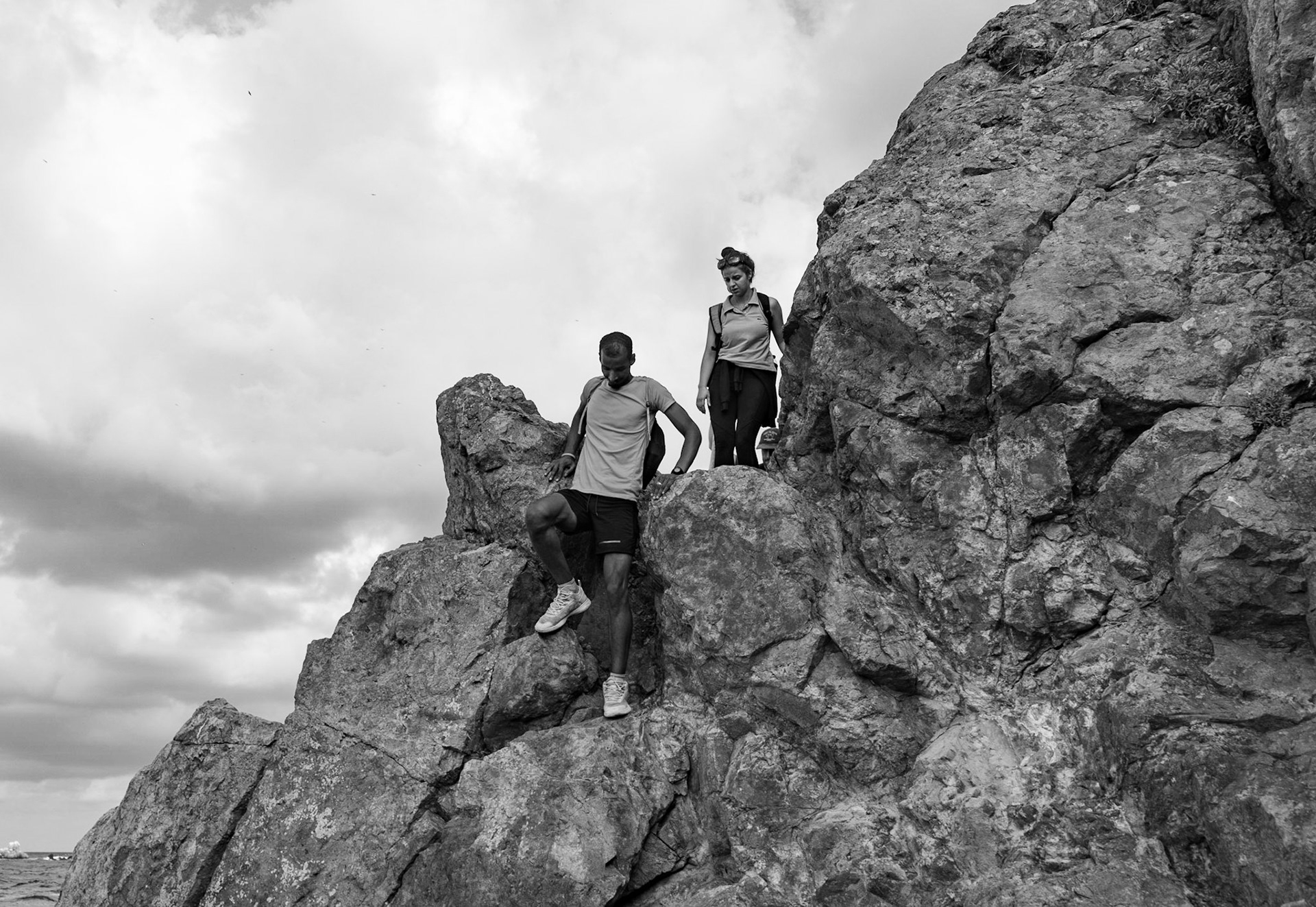 between the 'English' houses and Riva: clambering over a headland