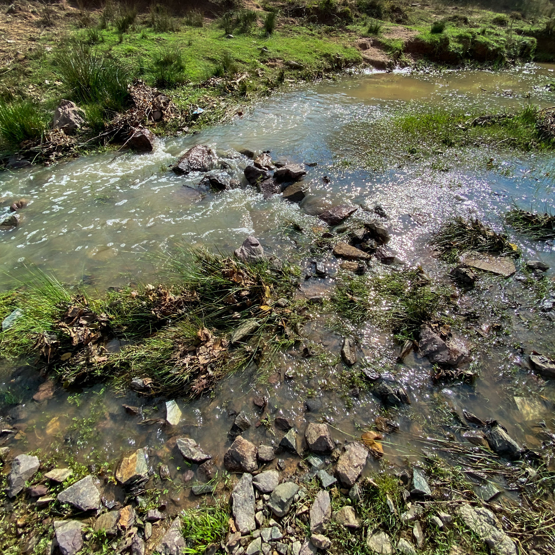 between Göçbeyli and Ballıca: stream crossing