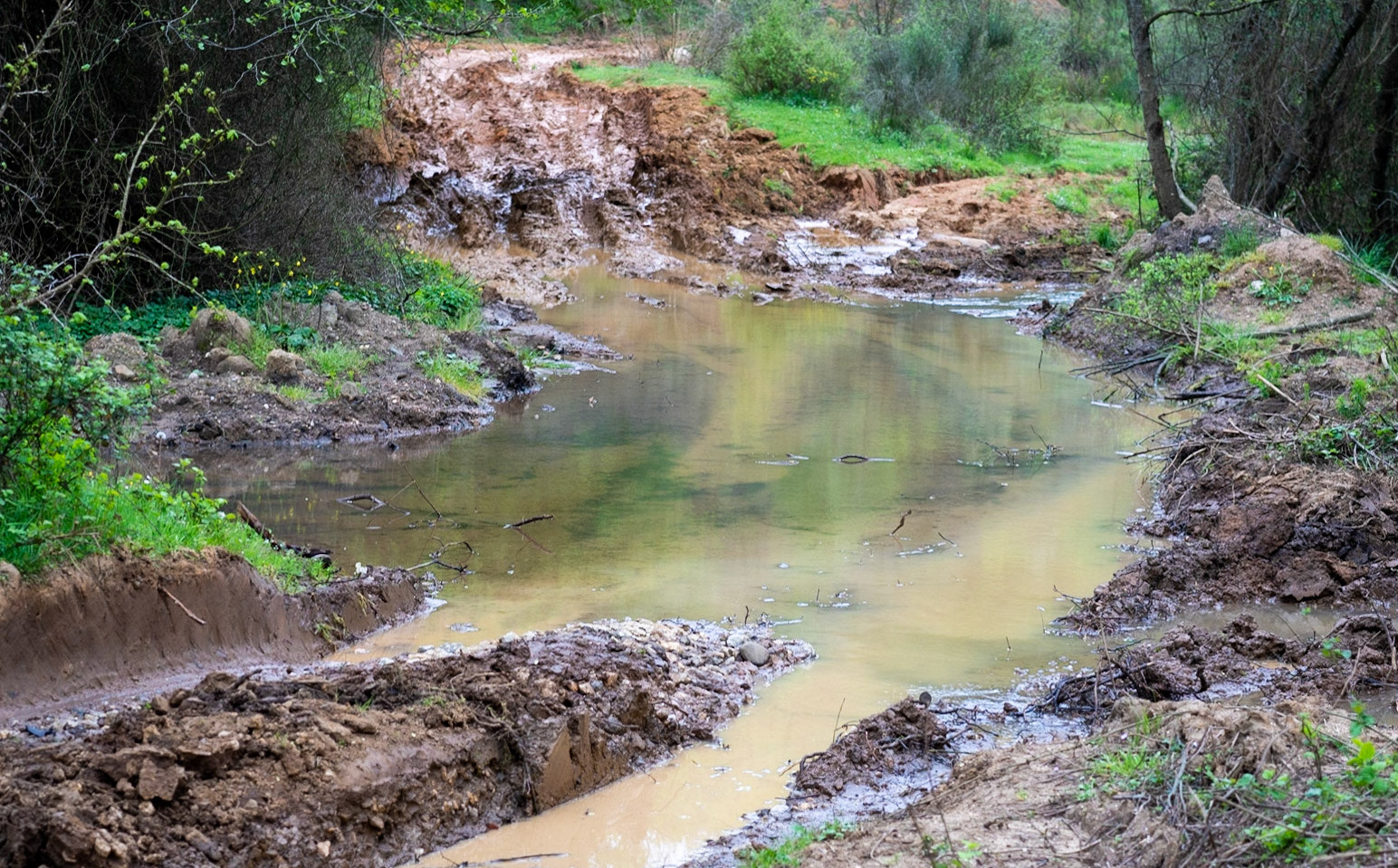 east of İshaklıköy: muddy track