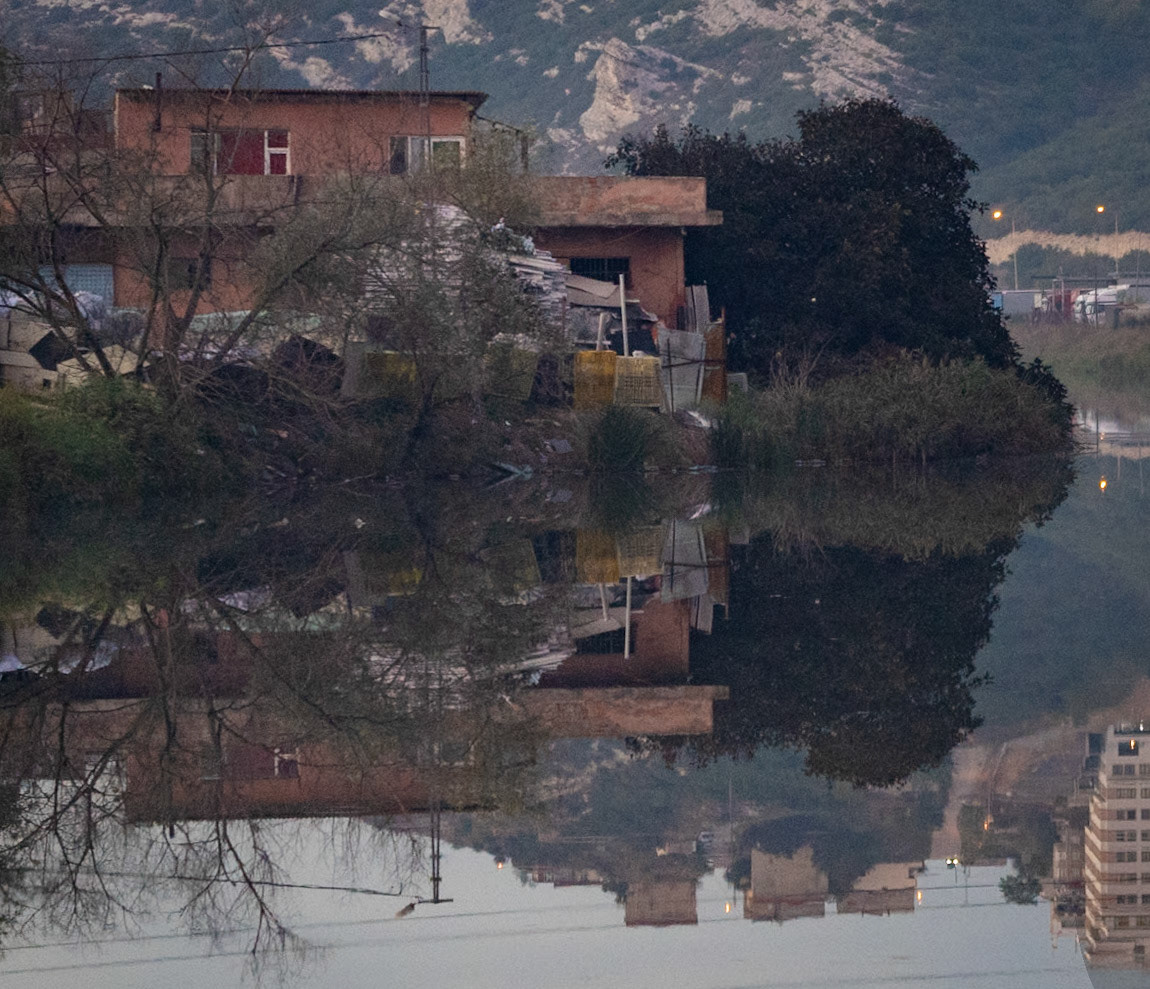 the aqueduct next to Odabaşı Ottoman bridge: river view north