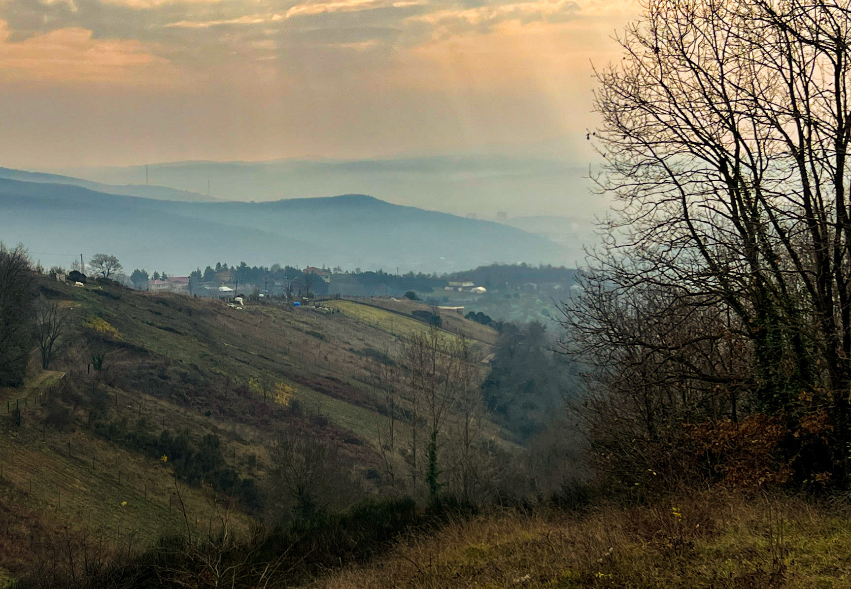between Kılıçlı and İshaklı: landscape