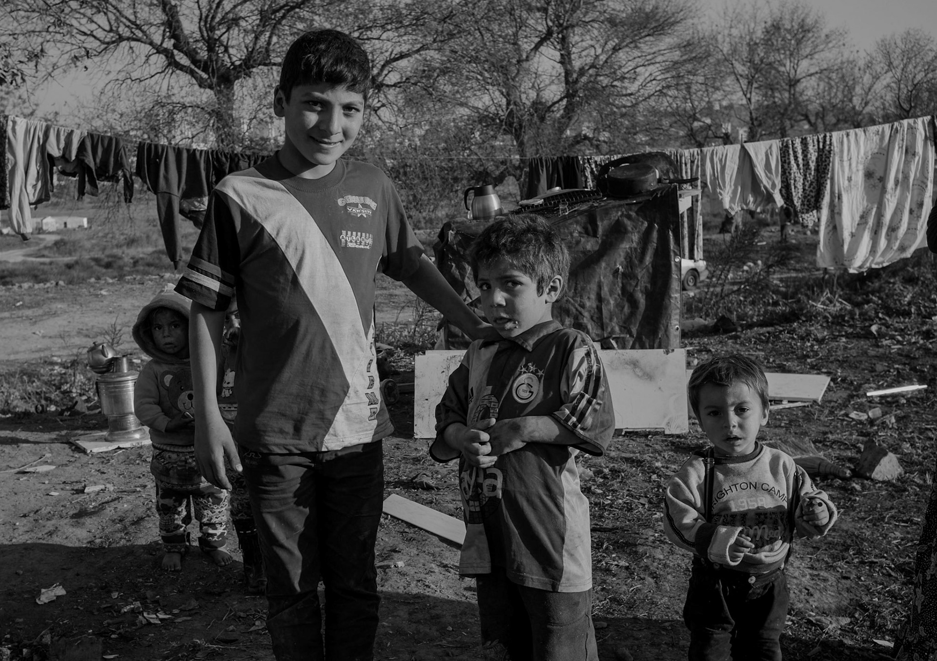 southwest of Altınşehir: Roma kids in the camp (as was) on the other side of the railway line