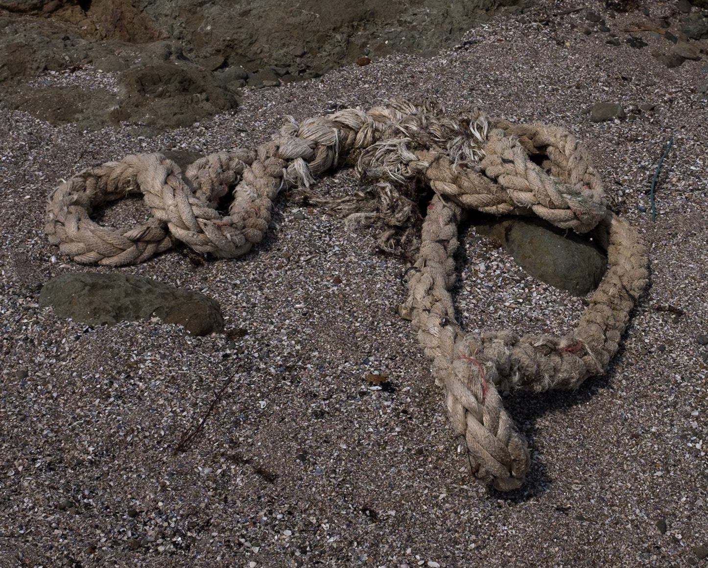 rope-being on a shore between Rumeli Feneri and Kilyos