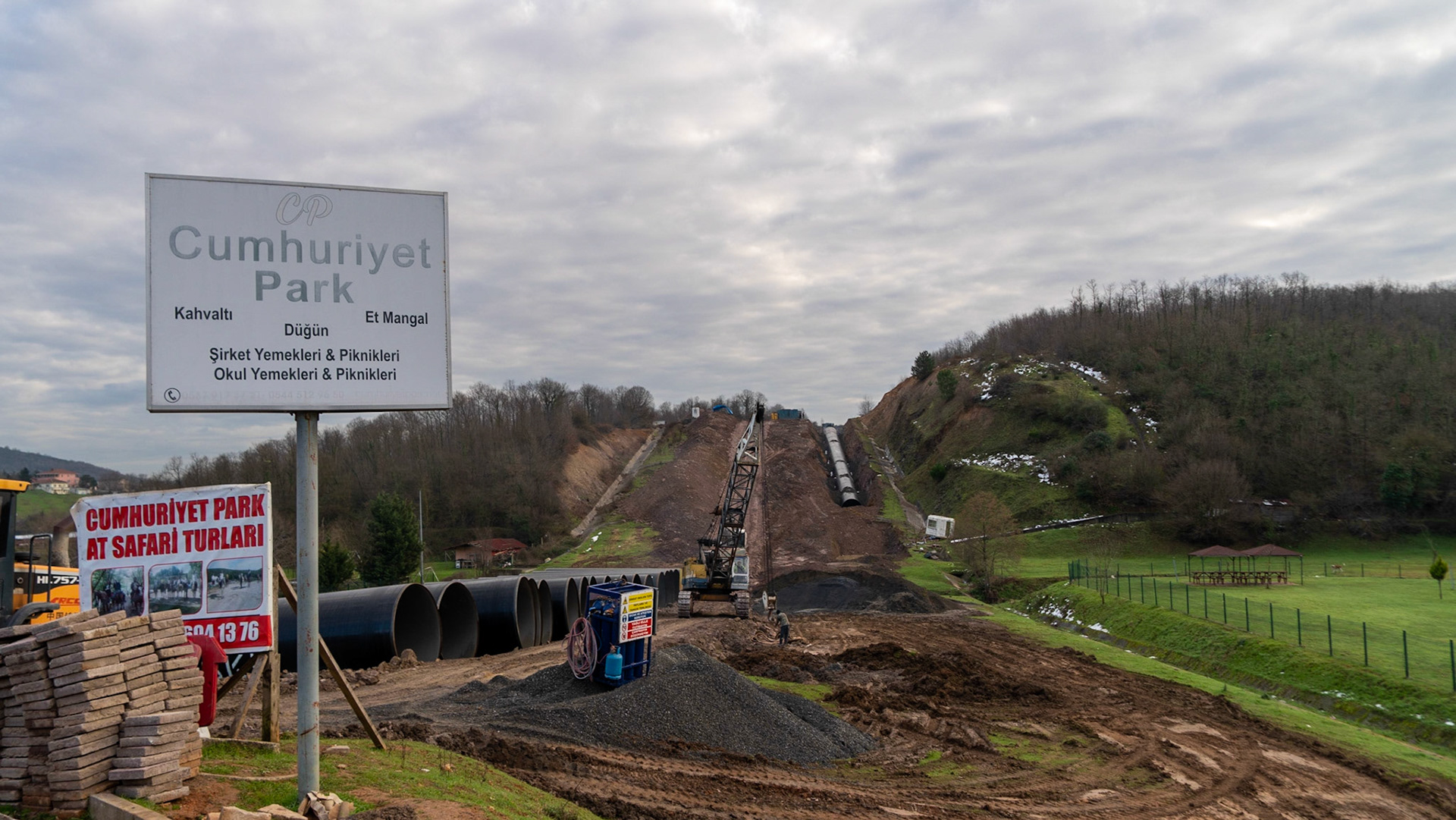 Cumhuriyet: İSKİ pipe laying (presumably from Ömerli reservoir)