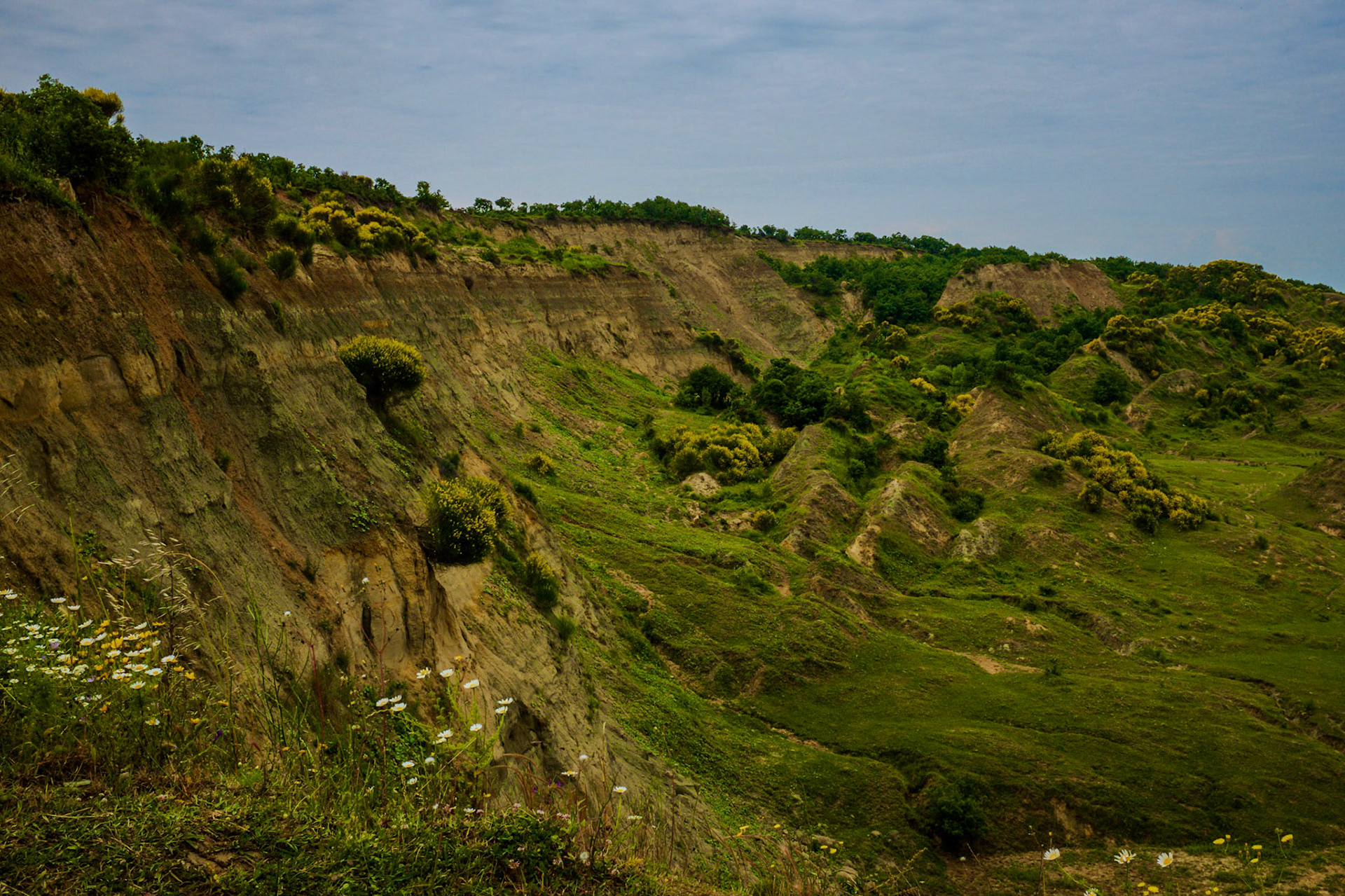 Yeniköy: abandoned opencast mine-workings